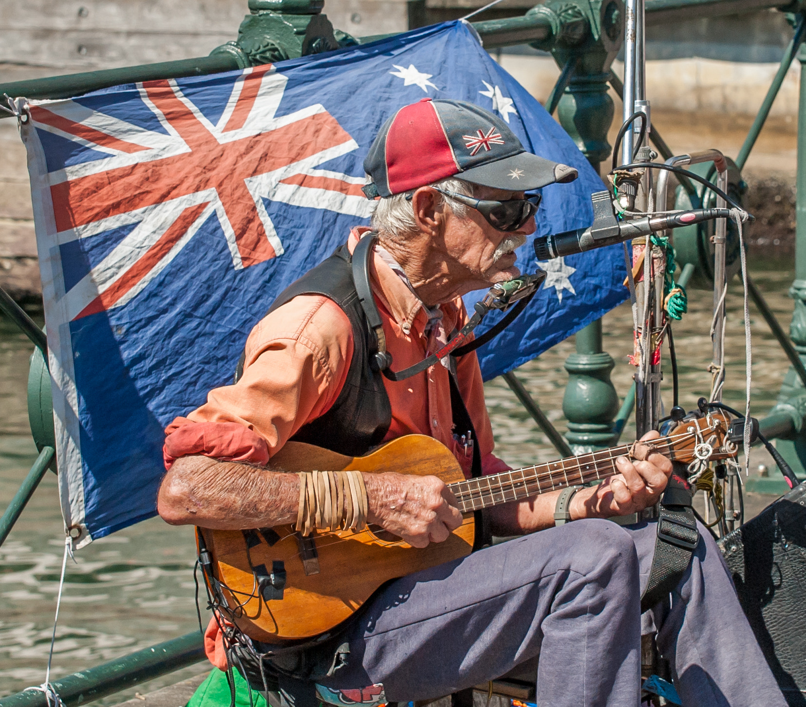 Nikon D700 sample photo. Sydney city busker photography