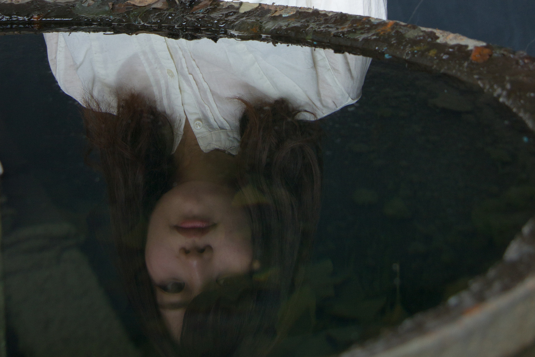 Canon EF-S 17-85mm F4-5.6 IS USM sample photo. Reflection of herself photography