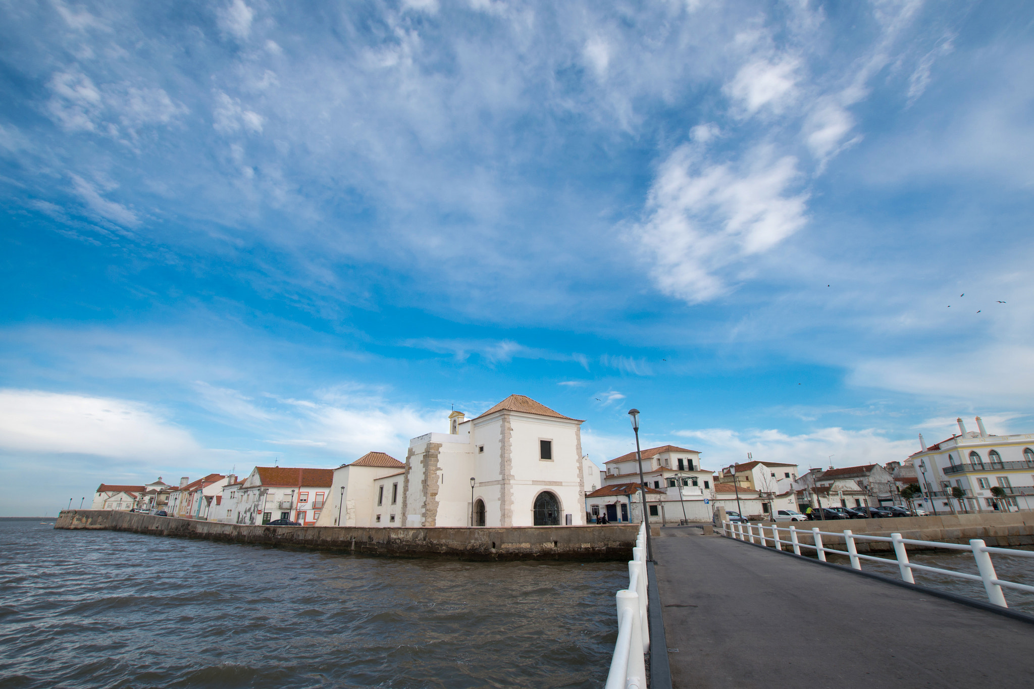 Nikon D800 + Sigma 10-20mm F3.5 EX DC HSM sample photo. Alcochete village - portugal photography