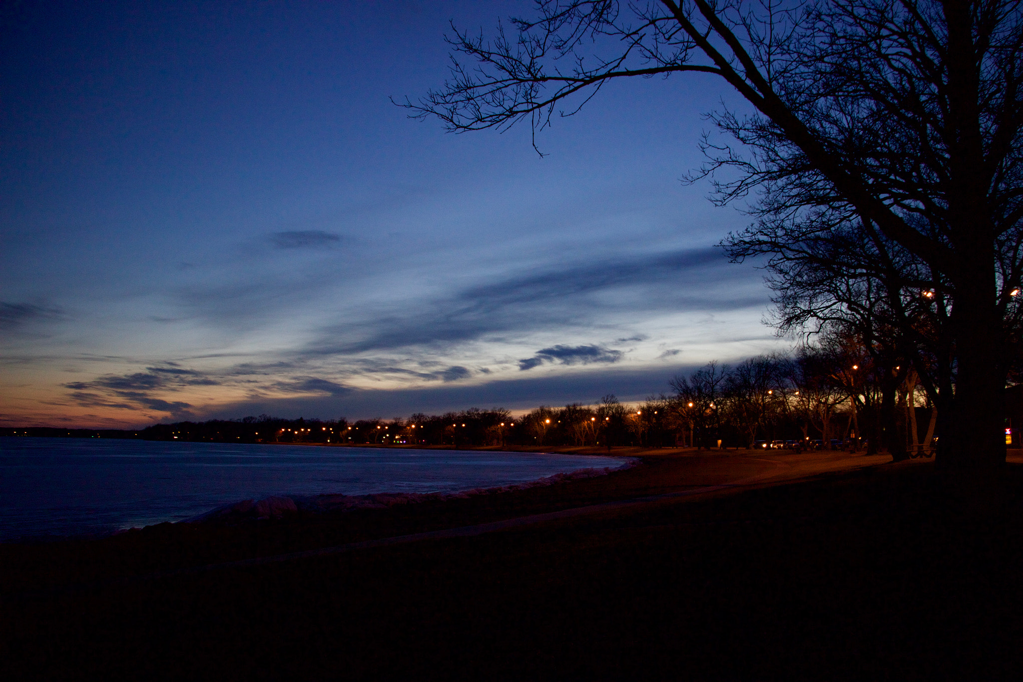Canon EOS 600D (Rebel EOS T3i / EOS Kiss X5) sample photo. Beach at dusk photography