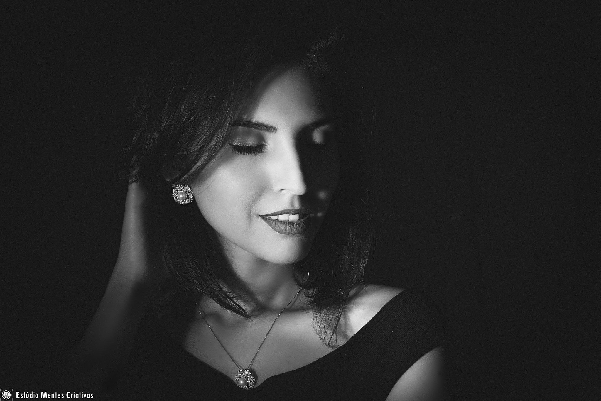 Nikon D610 + Nikon AF Nikkor 50mm F1.8D sample photo. Light and shadow photography