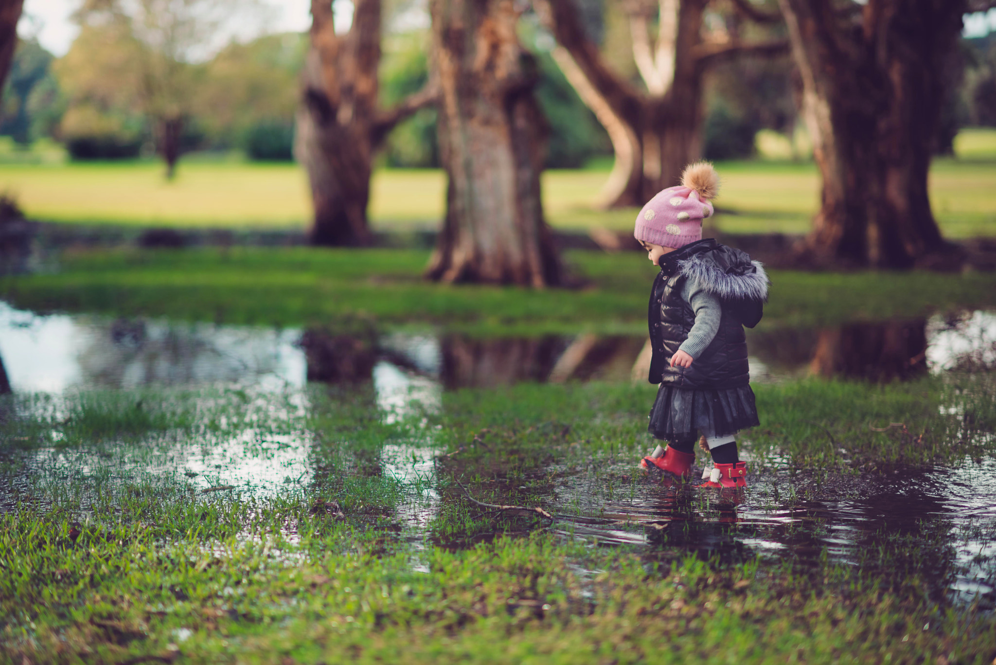 Nikon D800E sample photo. Celine's wet adventure photography