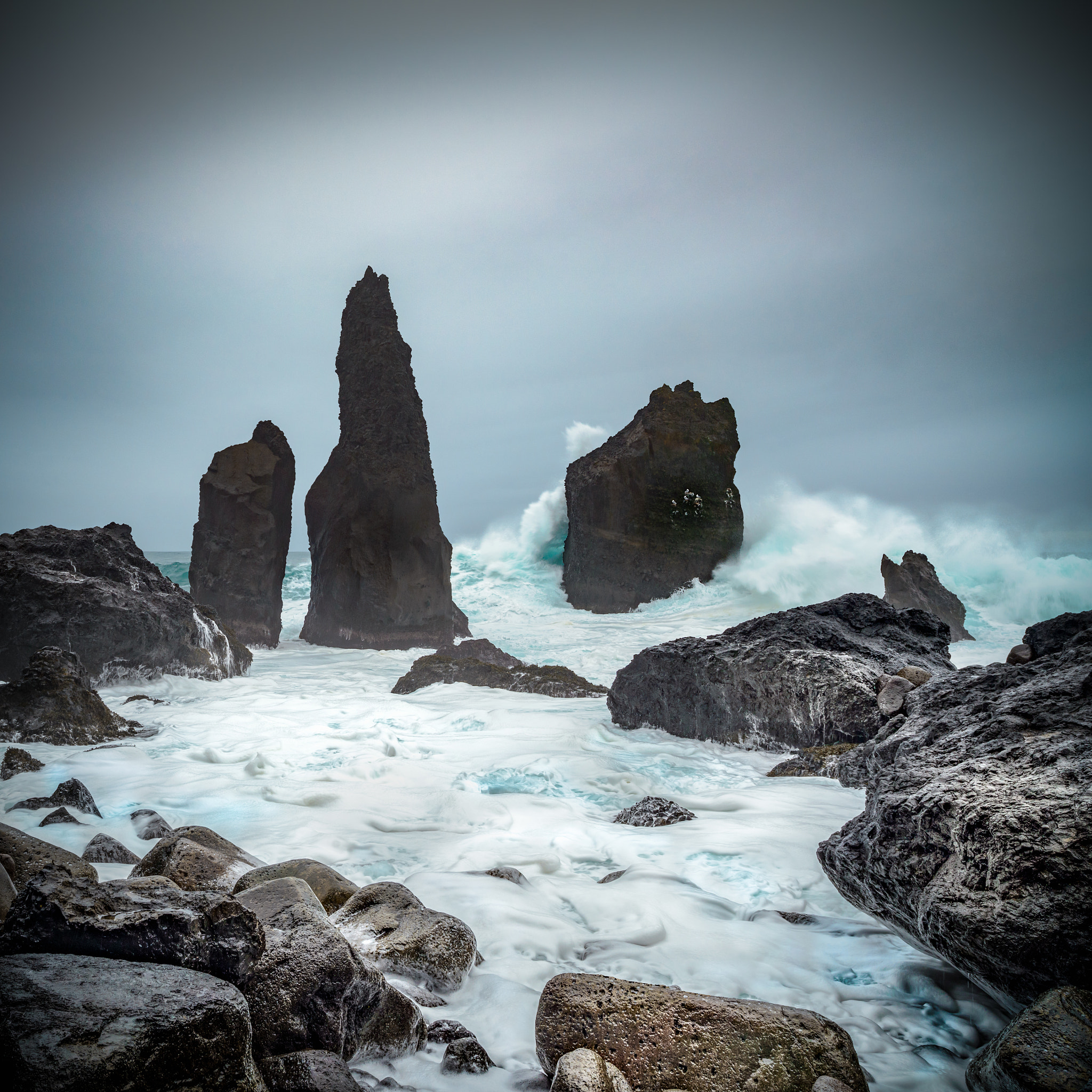 Nikon D800E sample photo. Stormy iclandic seas photography