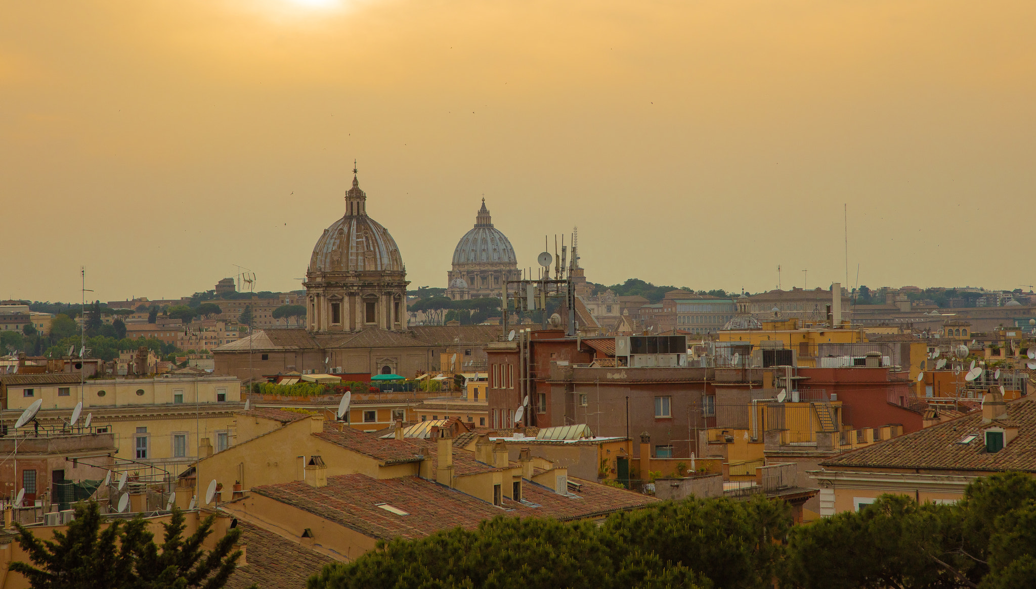 Canon EOS 5DS R sample photo. I colori di roma photography