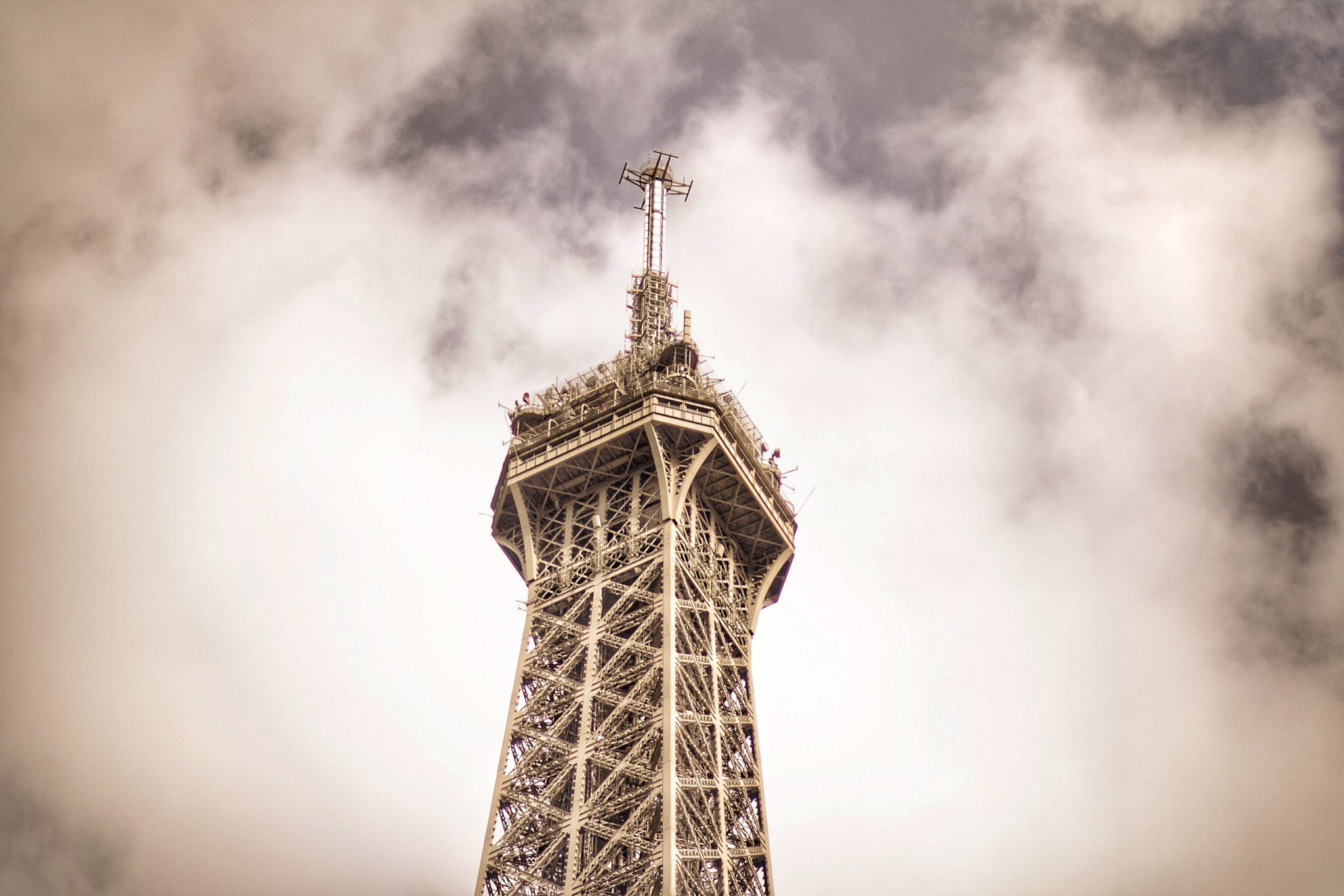 Canon EOS 60D sample photo. Tower in the sky photography