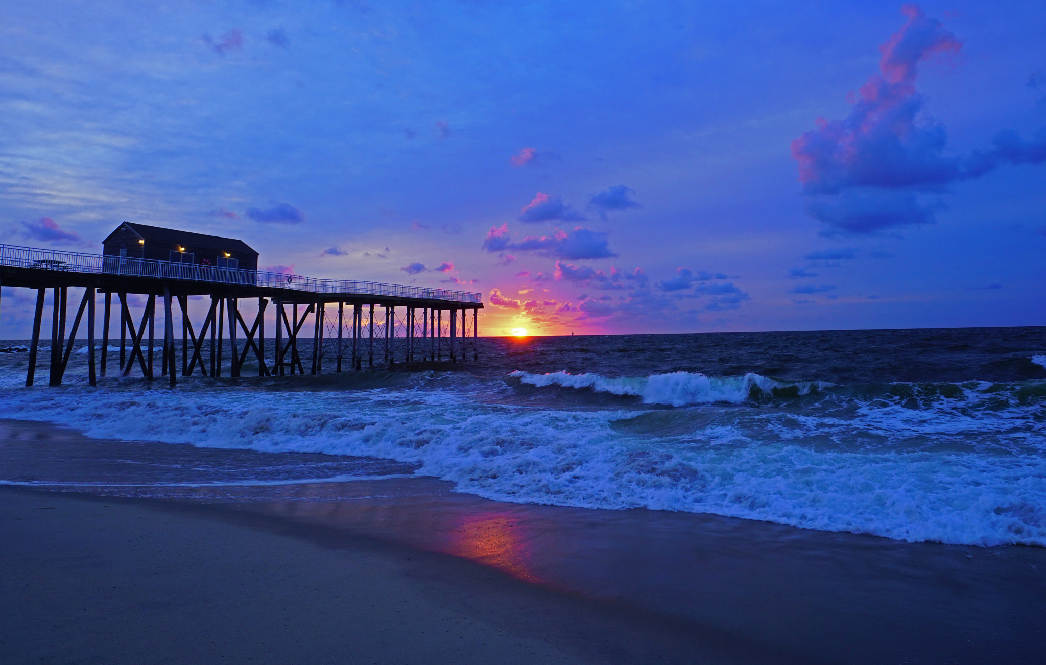 Sony a7R II sample photo. A touch of pink on blue at dawn photography