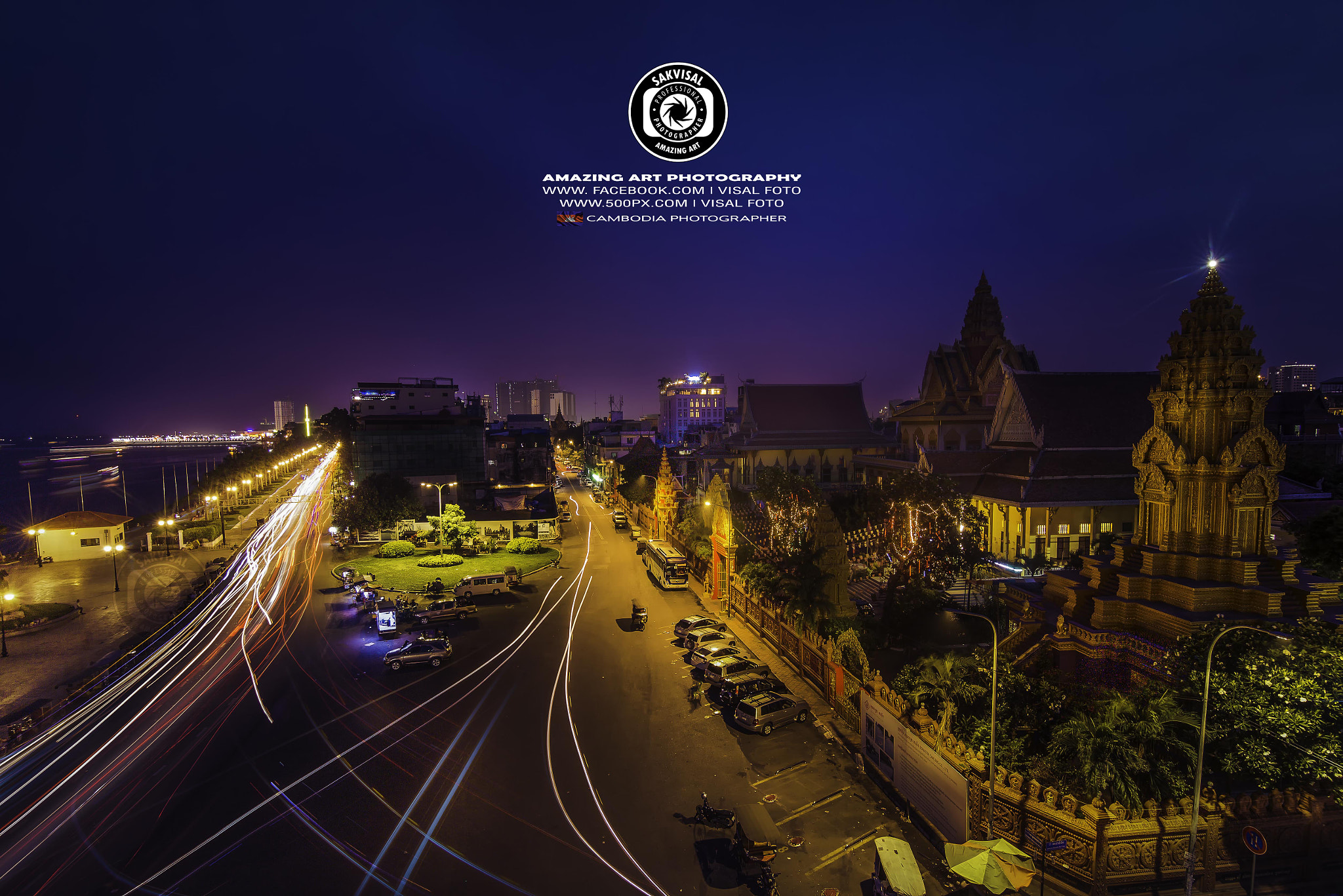 Canon EOS 6D sample photo. Nightscape in phnom penh photography