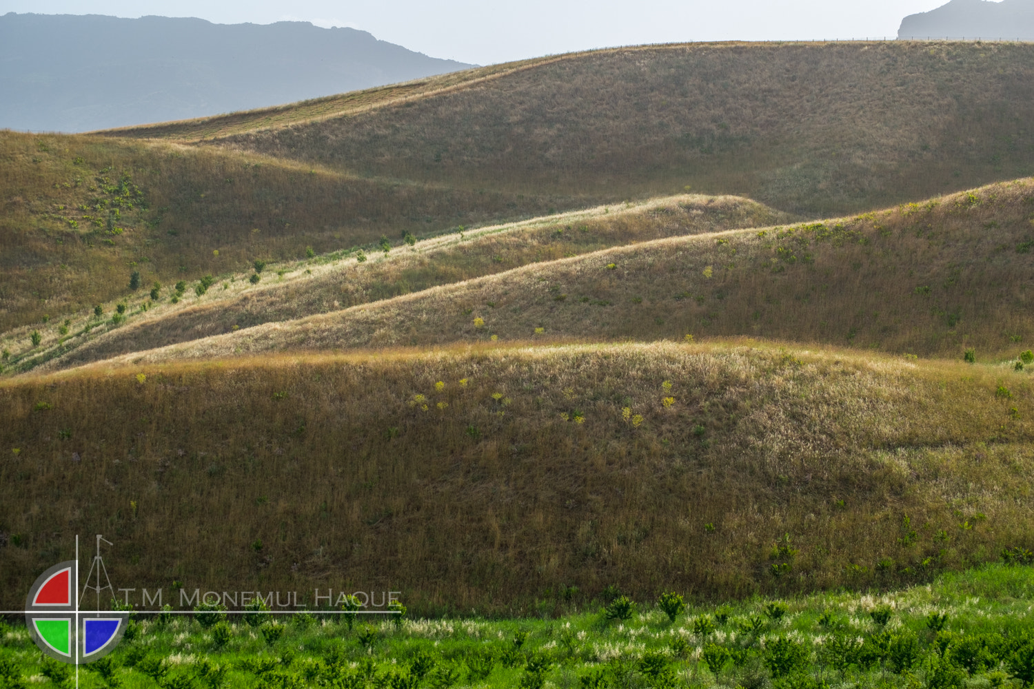 Fujifilm X-E1 + Fujifilm XF 55-200mm F3.5-4.8 R LM OIS sample photo. Glimpse of tajikistan photography