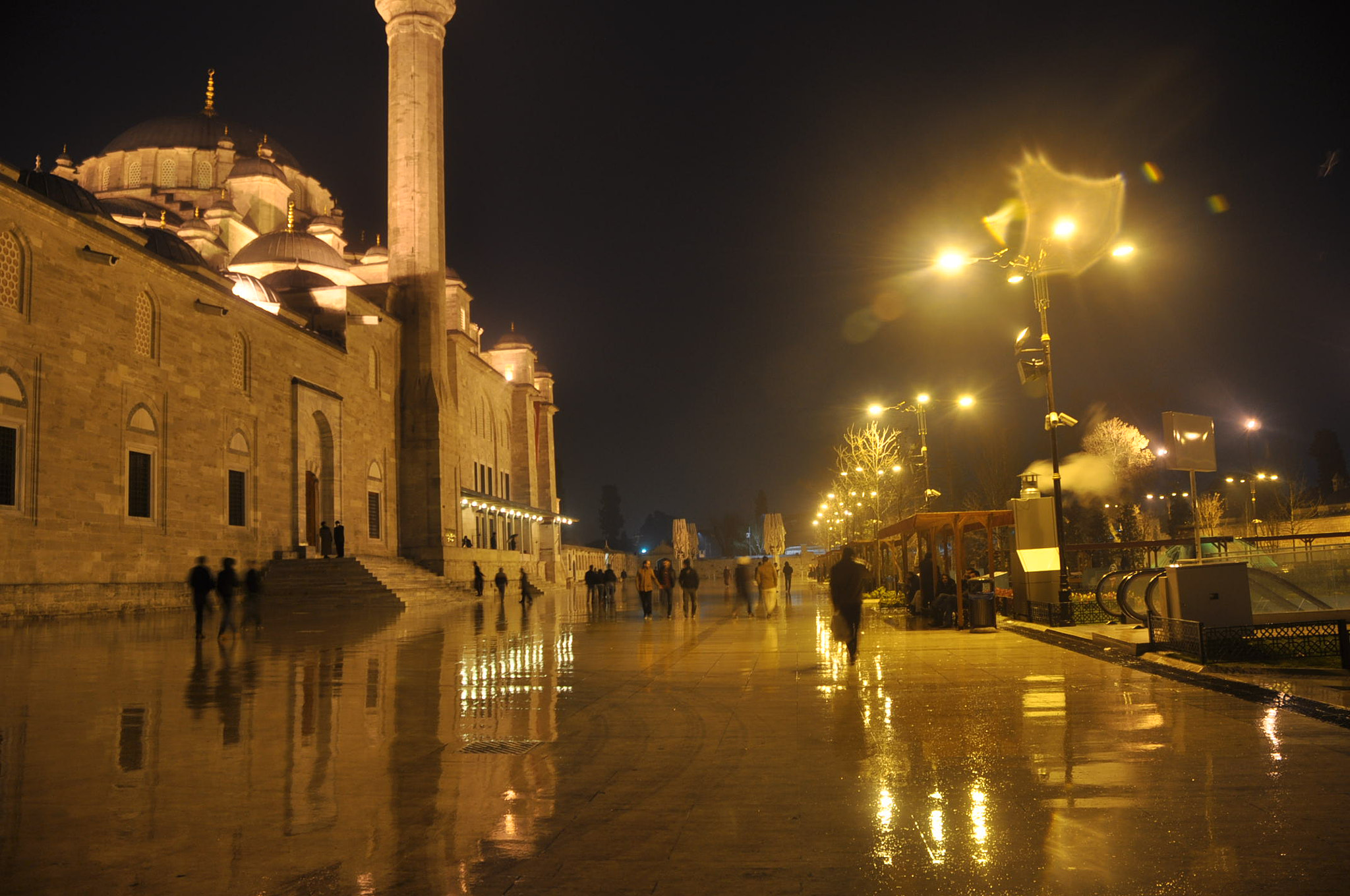 Nikon D90 sample photo. Fatih mosque courtyard - 4 photography
