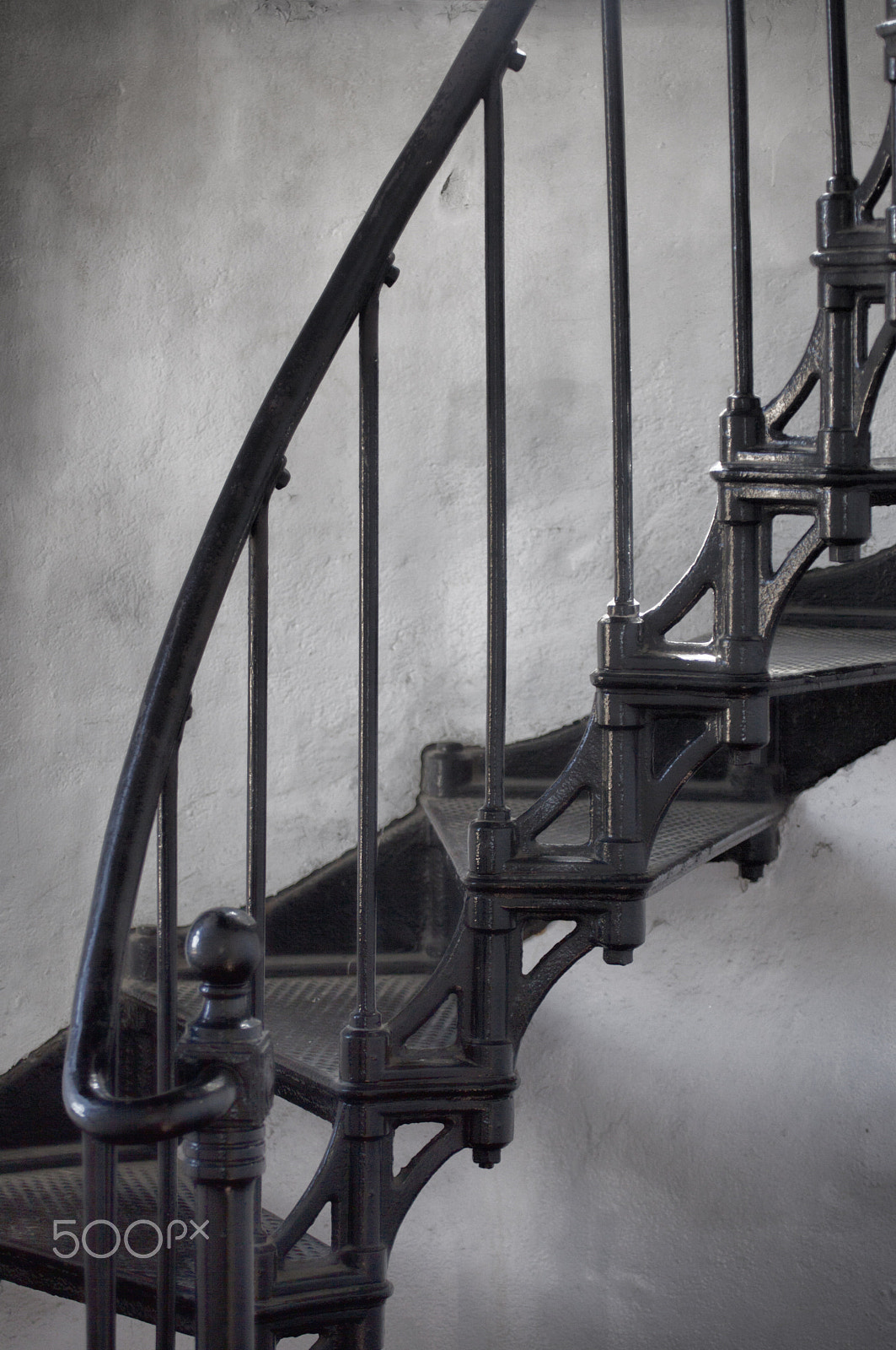 Canon EF 100-400mm F4.5-5.6L IS USM sample photo. Stairway photography