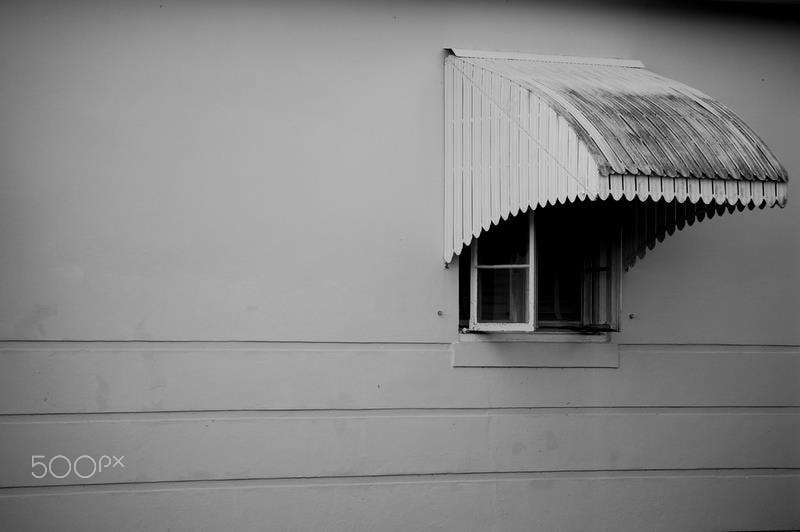 Nikon D60 sample photo. Storm window photography