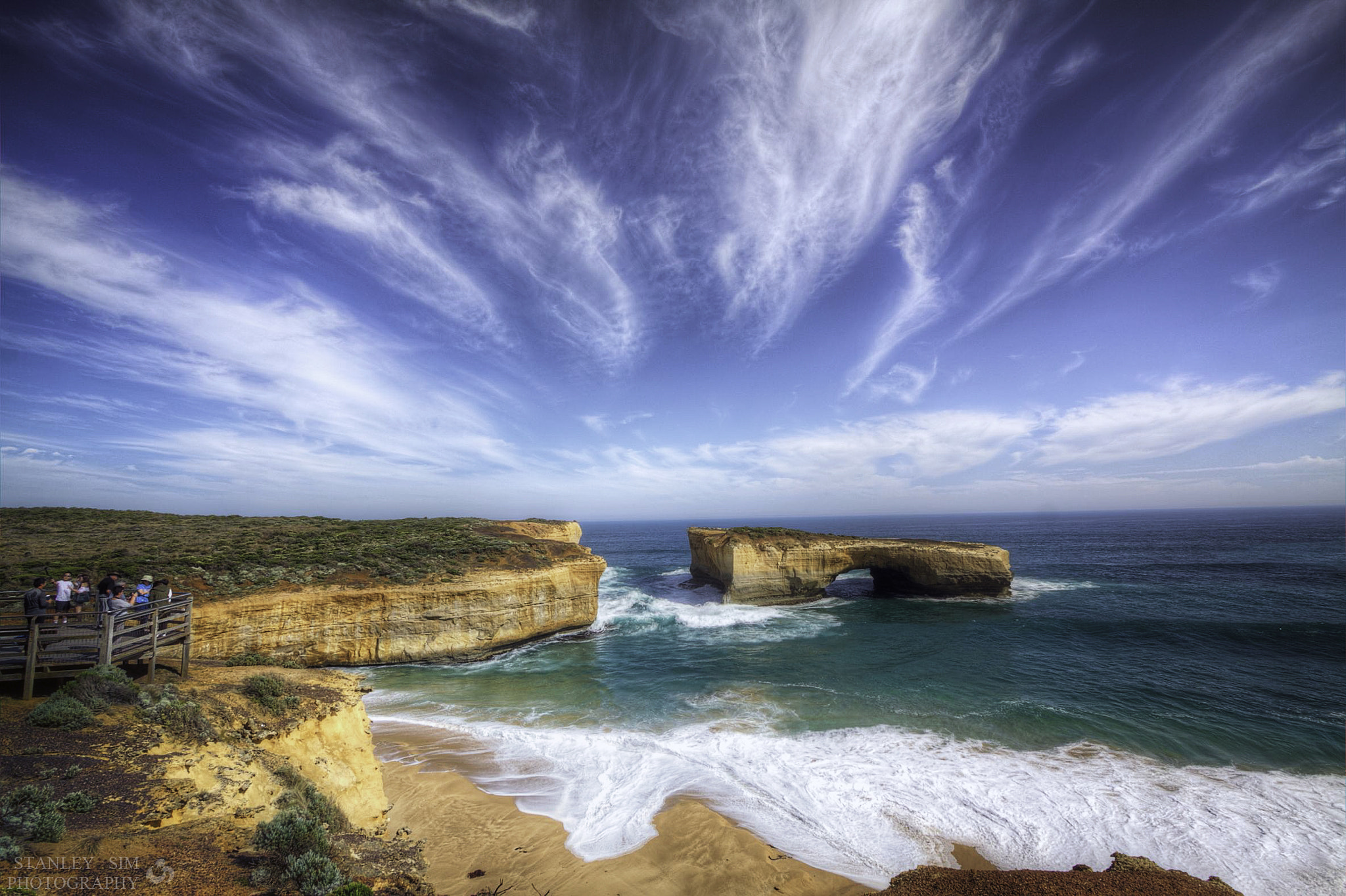 Canon EF-S 10-22mm F3.5-4.5 USM sample photo. London bridge, great ocean road photography