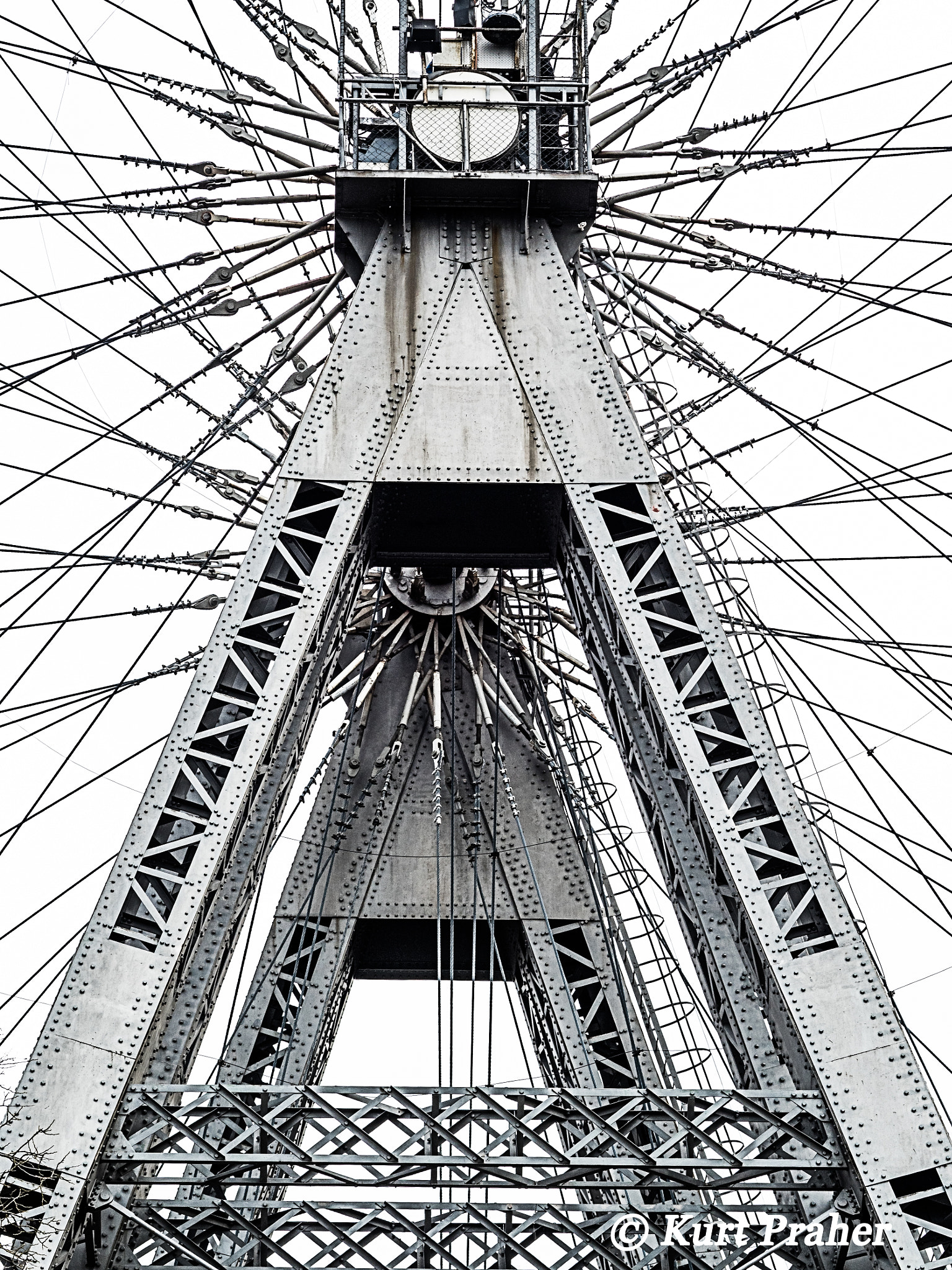 Olympus OM-D E-M5 II sample photo. Riesenrad photography