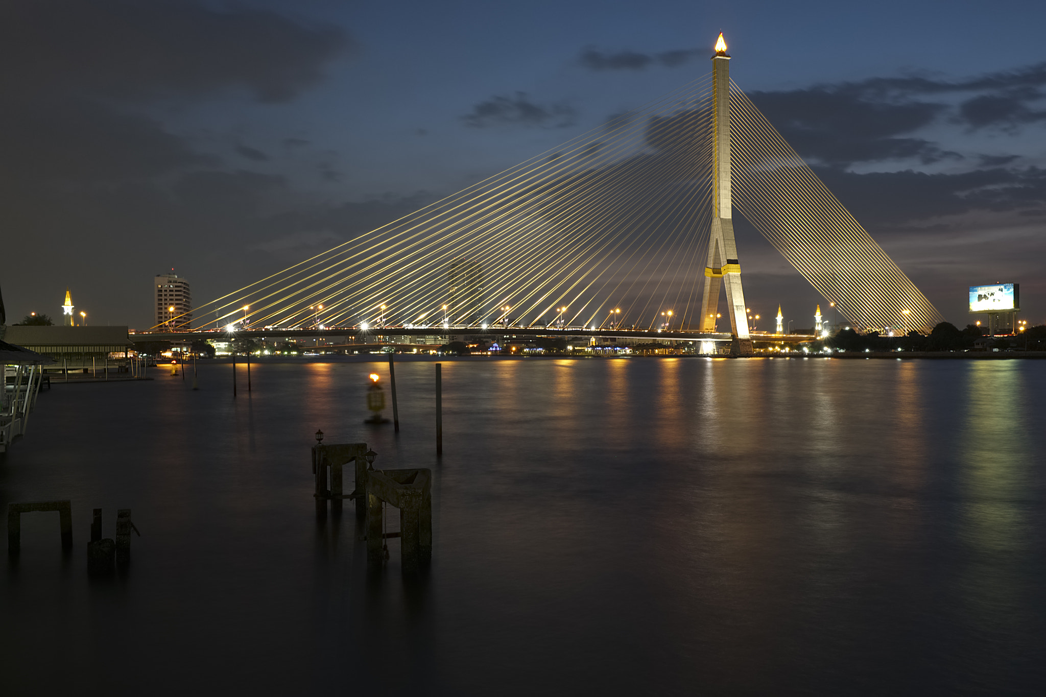 Fujifilm XF 18-55mm F2.8-4 R LM OIS sample photo. Rama viii bridge photography