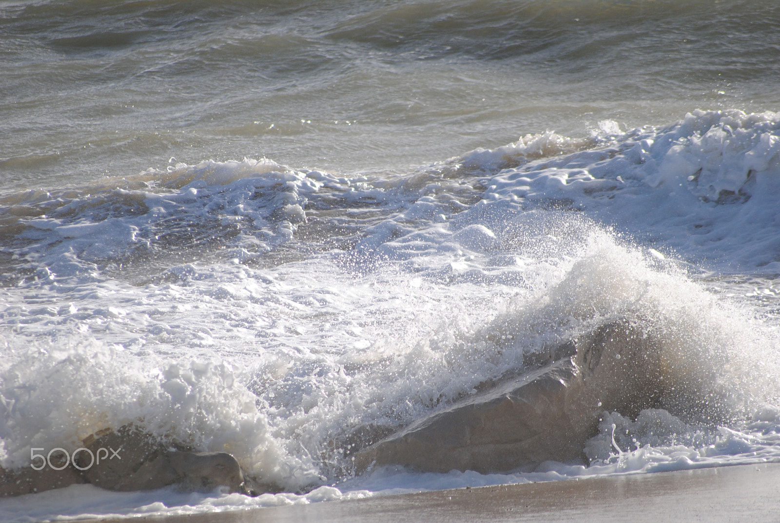 Nikon D3000 + Sigma 70-300mm F4-5.6 APO DG Macro sample photo. Rocky waves photography