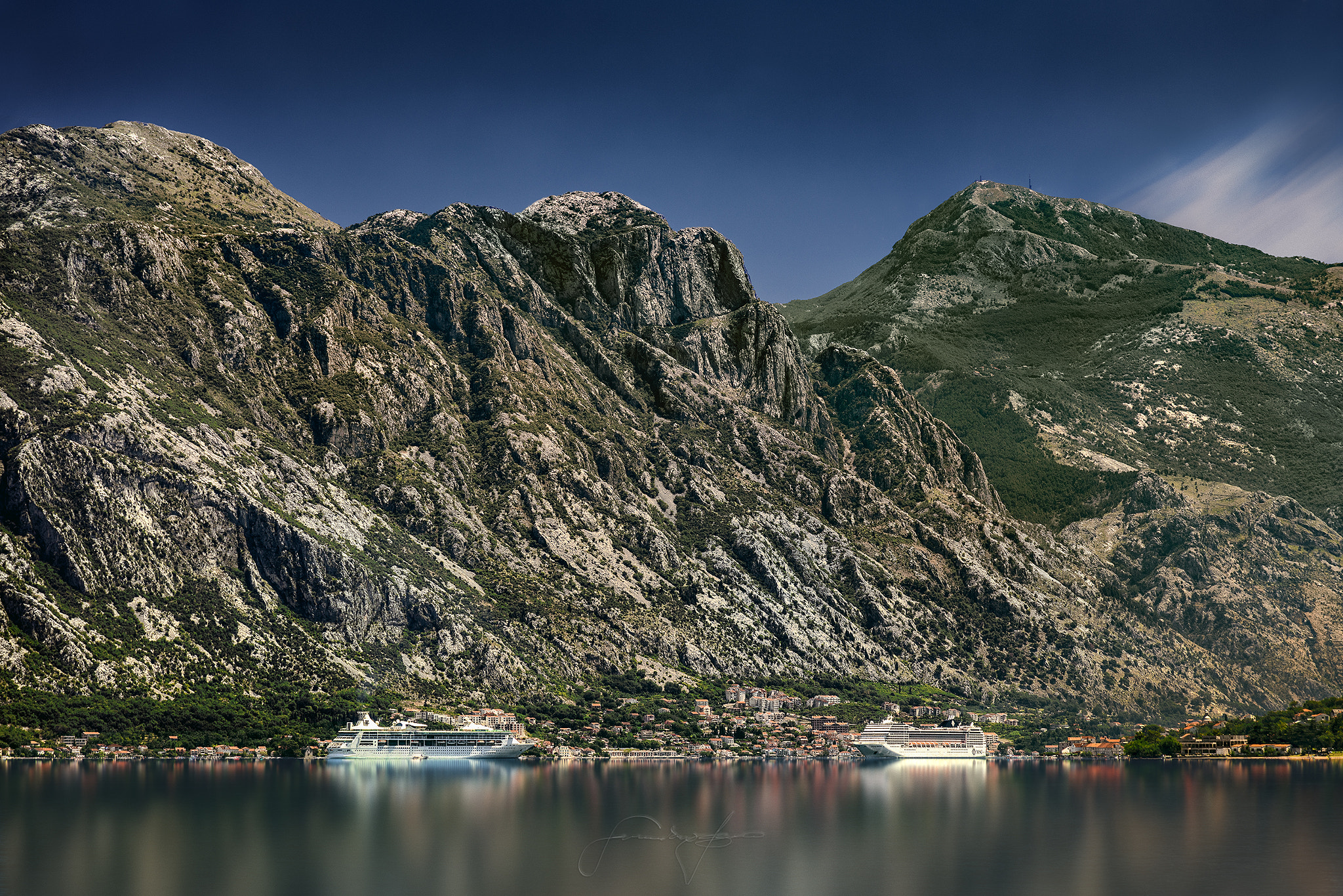 Canon EOS 5DS R sample photo. The bay photography