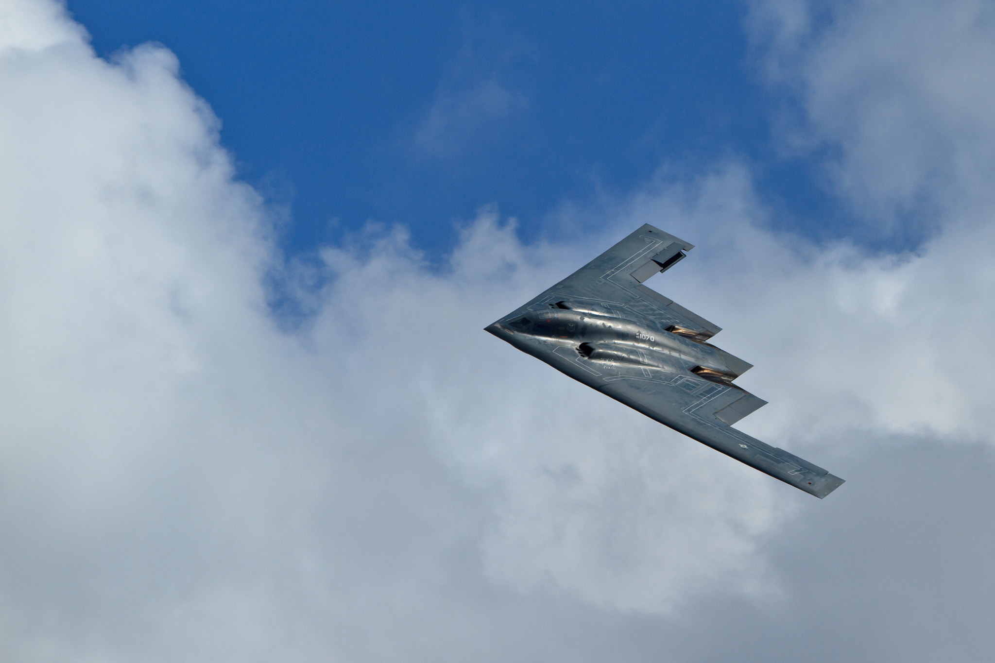 Canon EF 70-300mm F4-5.6 IS USM sample photo. B-2 spirit stealth bomber photography