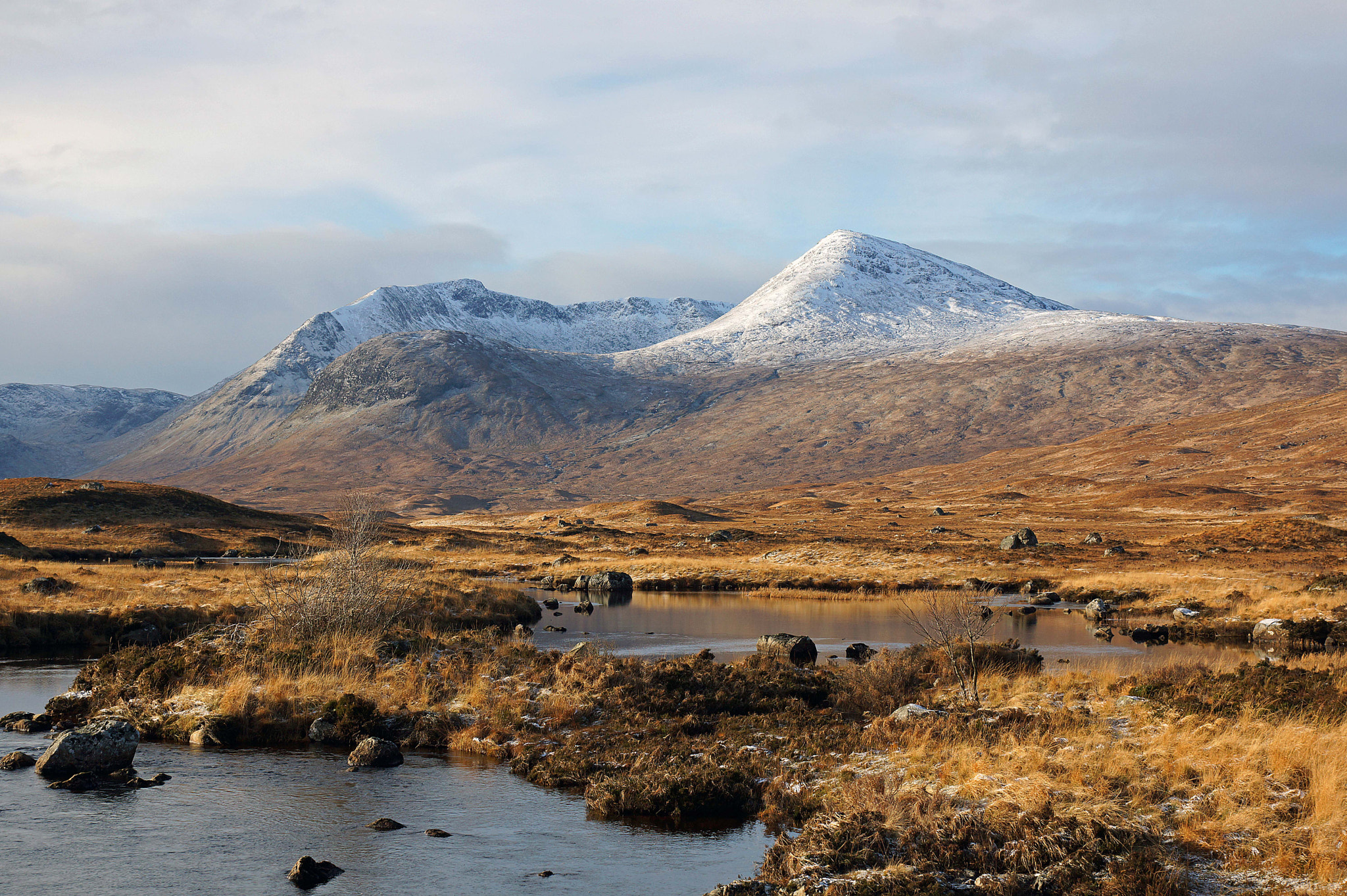 Sony SLT-A77 sample photo. Meall a' bhuiridh photography