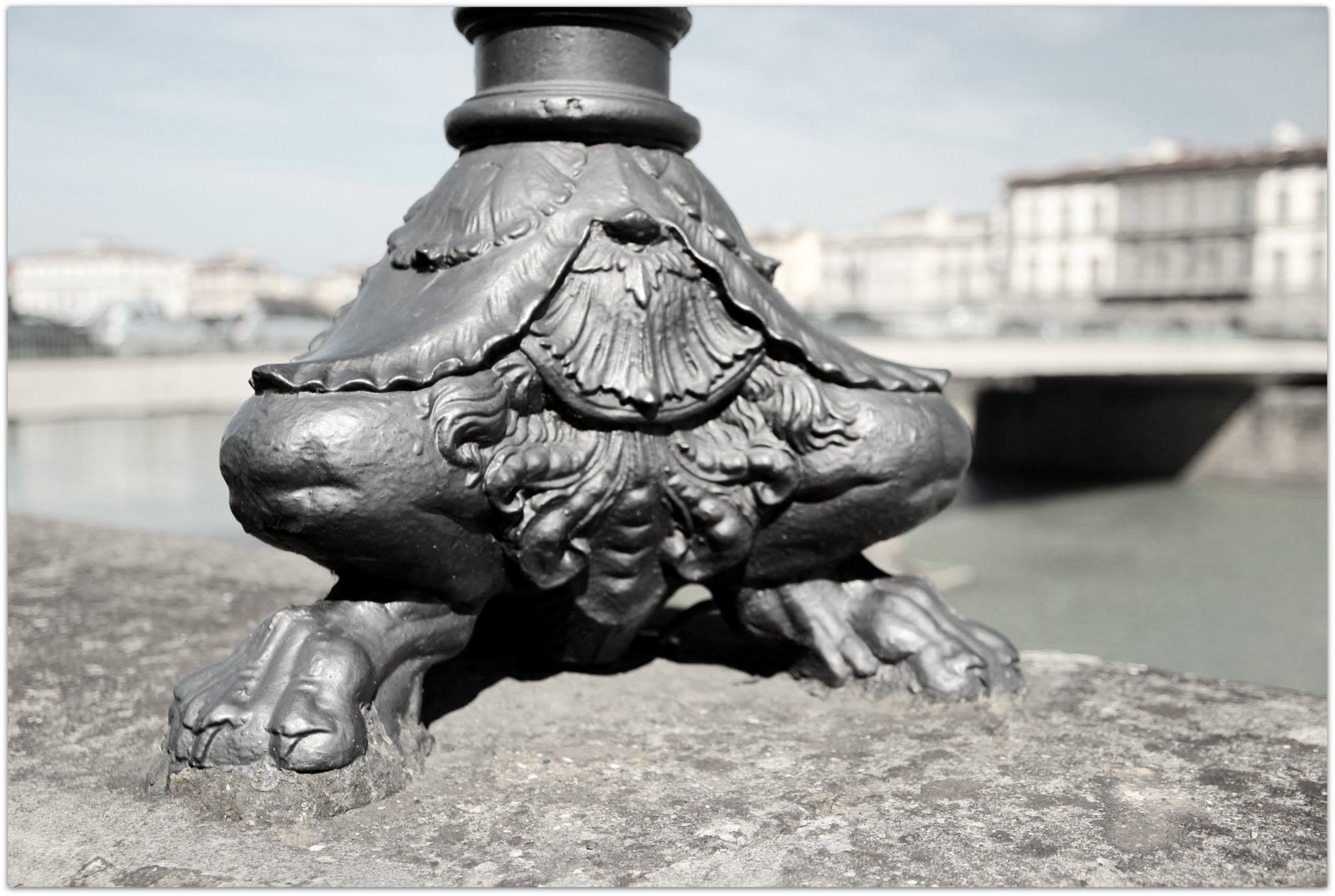 Sigma 17-70mm F2.8-4 DC Macro OS HSM sample photo. Foot-florence photography