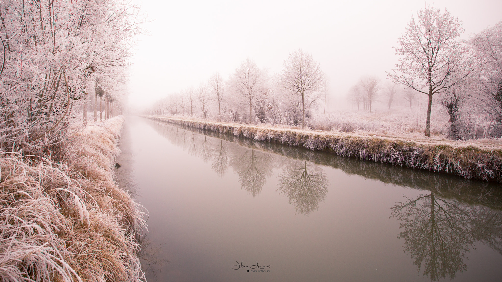 Canon EF 16-35mm F2.8L II USM sample photo. Frozen photography