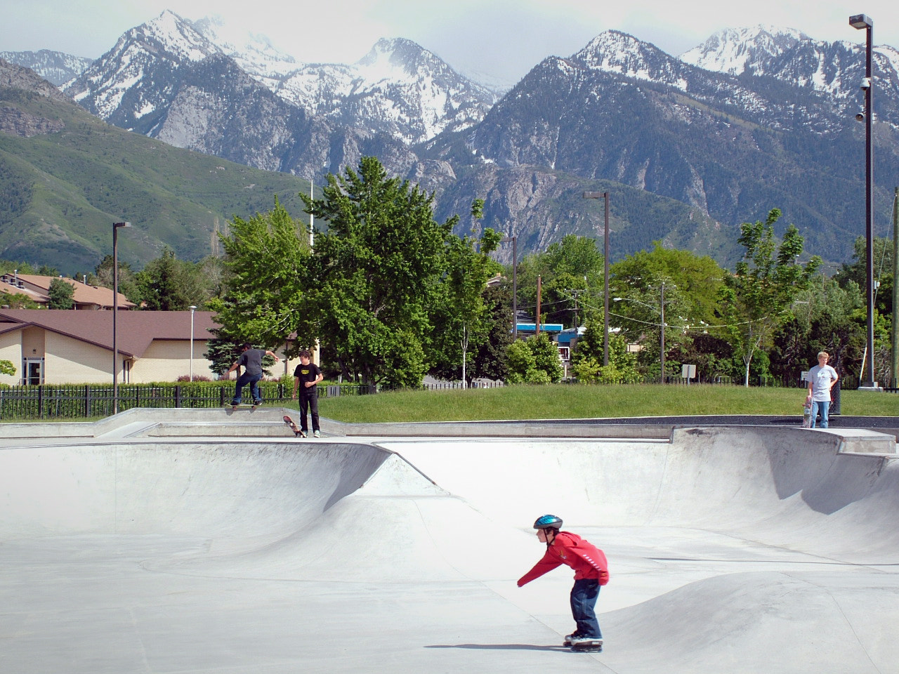 Fujifilm FinePix S7000 sample photo. Skate park photography