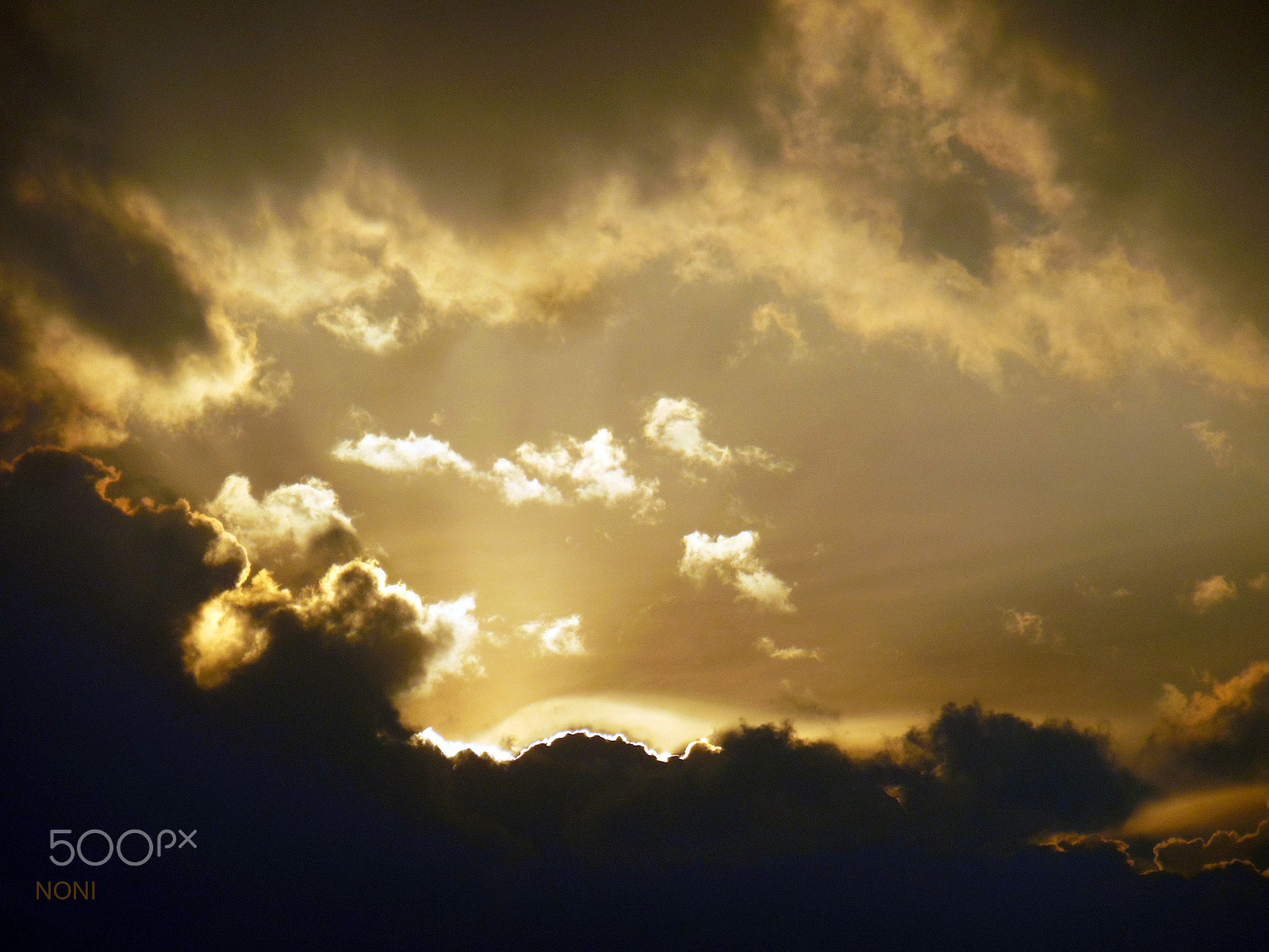 Nikon Coolpix S6300 sample photo. La tarde photography