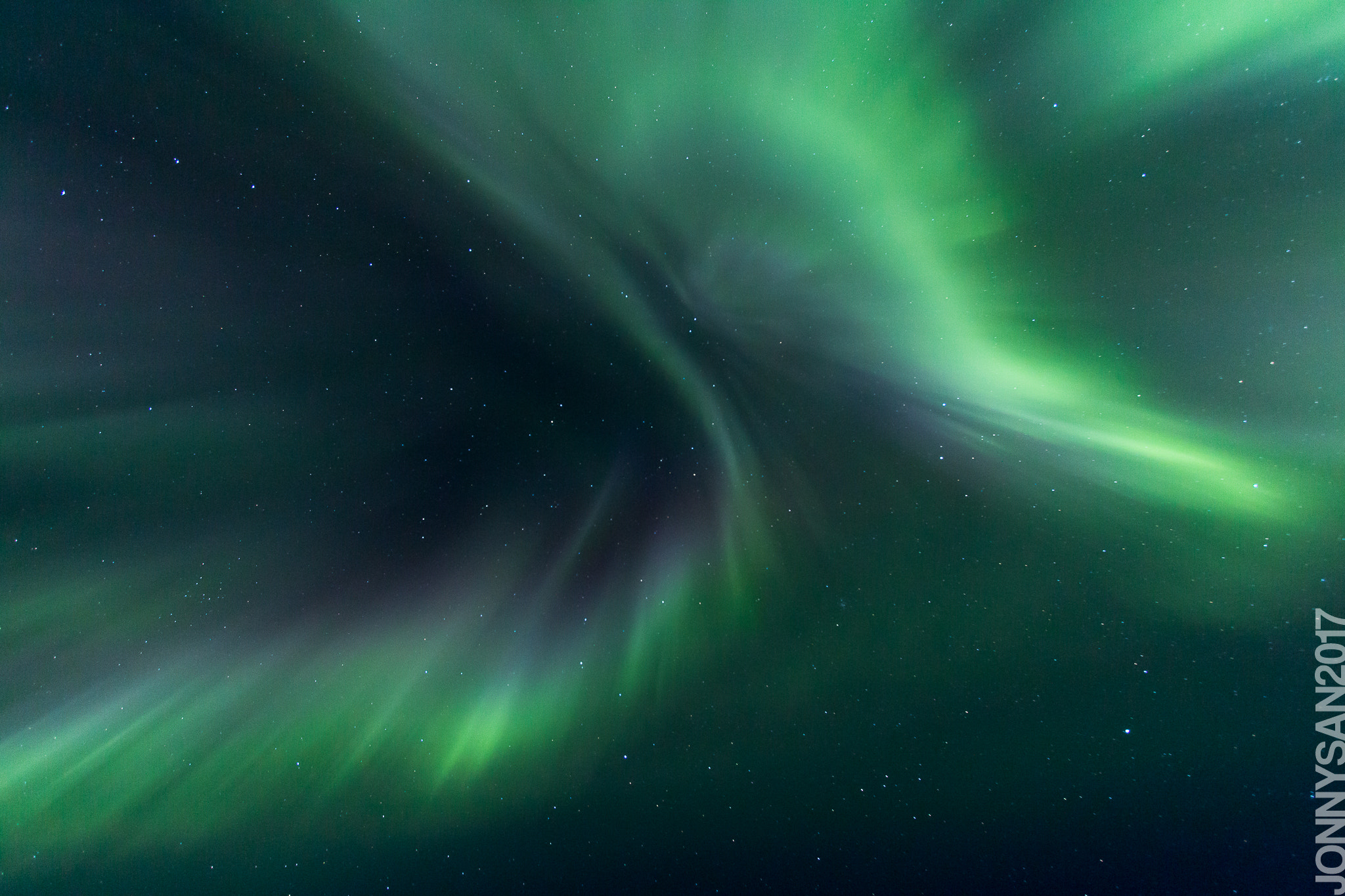 Canon EF-S 10-22mm F3.5-4.5 USM sample photo. Northern lights photography