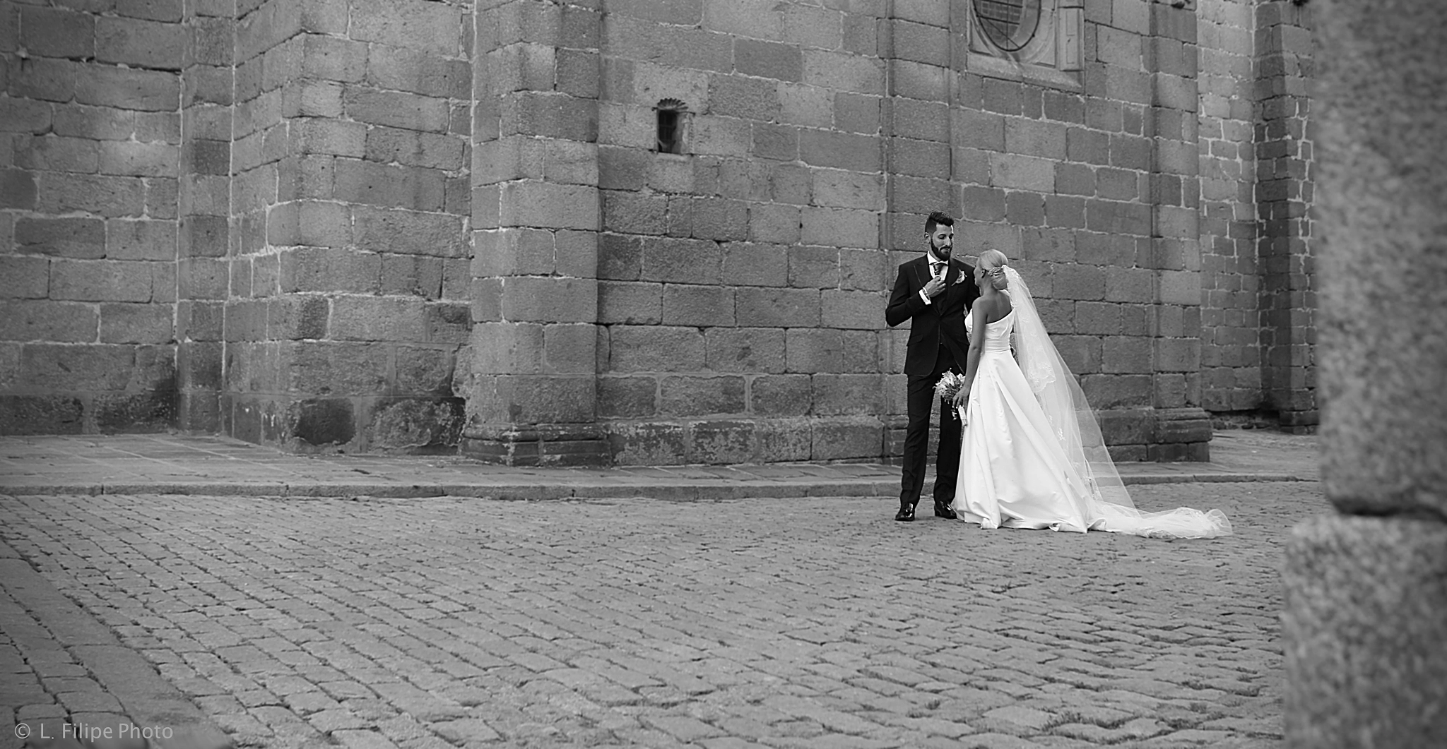 Canon EOS 60D + Canon EF 17-40mm F4L USM sample photo. Copyright boda sergio y maria catedral de avila photography