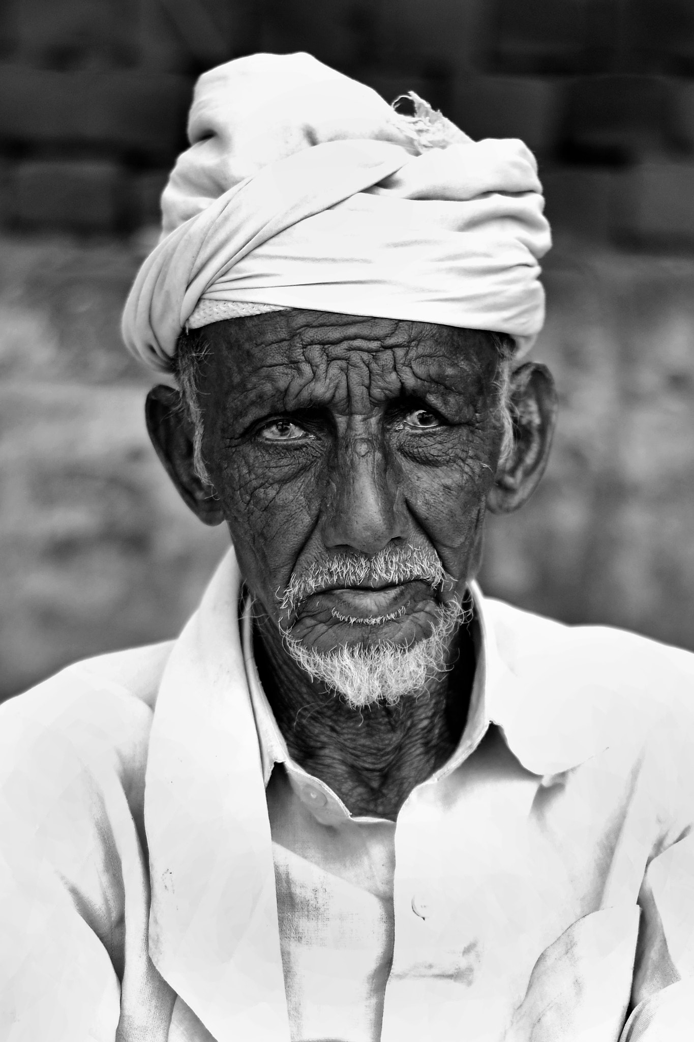 Nikon AF-S Nikkor 400mm F2.8D ED-IF II sample photo. Indian street portrait photography