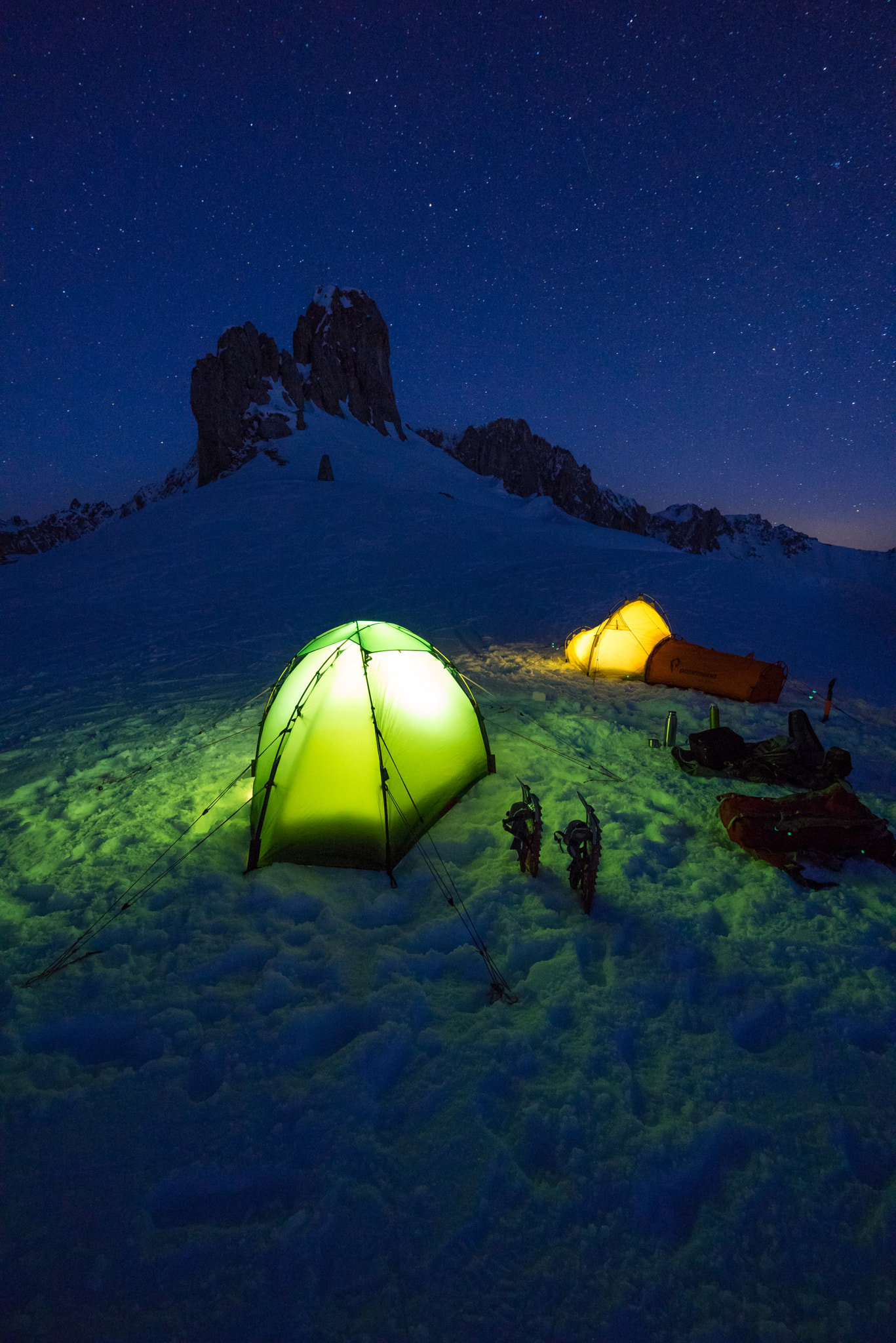 Sony a7R + Sony Vario-Tessar T* FE 16-35mm F4 ZA OSS sample photo. Wintercamp photography