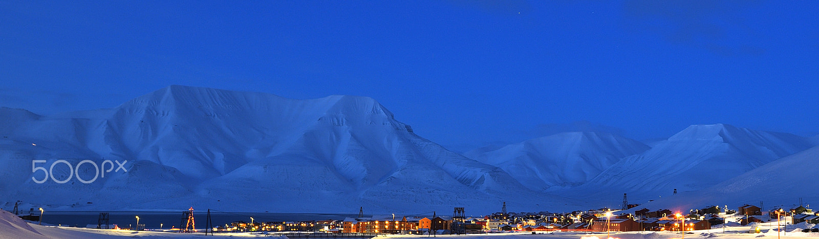 Nikon D800 sample photo. Arctic town photography