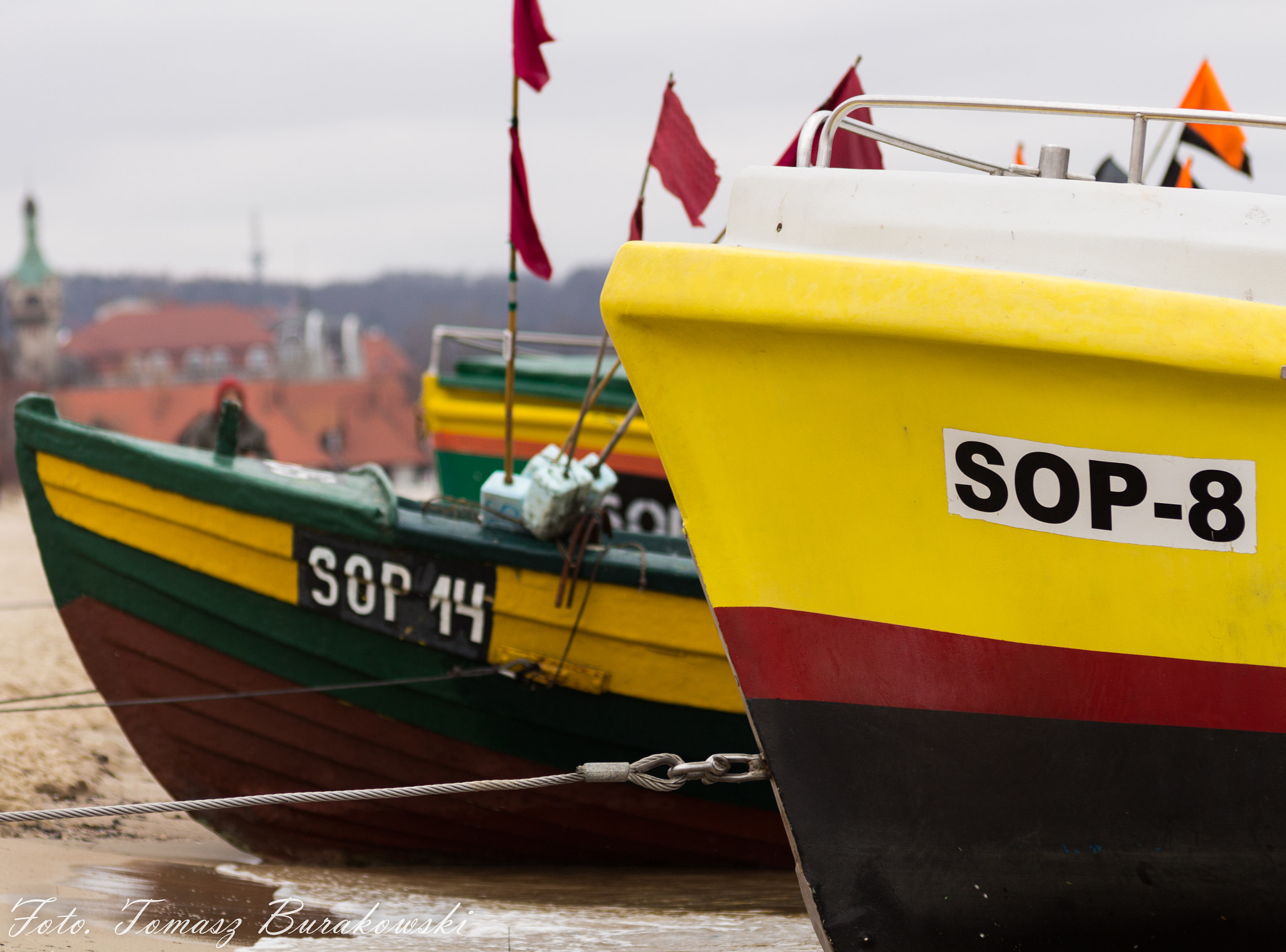Sigma 70-300mm F4-5.6 APO DG Macro sample photo. Boats photography