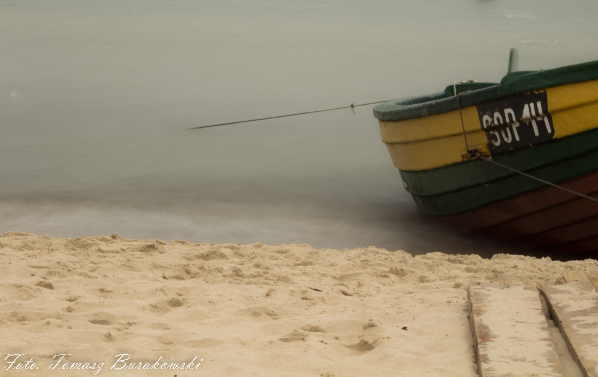 Canon EOS 700D (EOS Rebel T5i / EOS Kiss X7i) sample photo. Boat in the mist photography