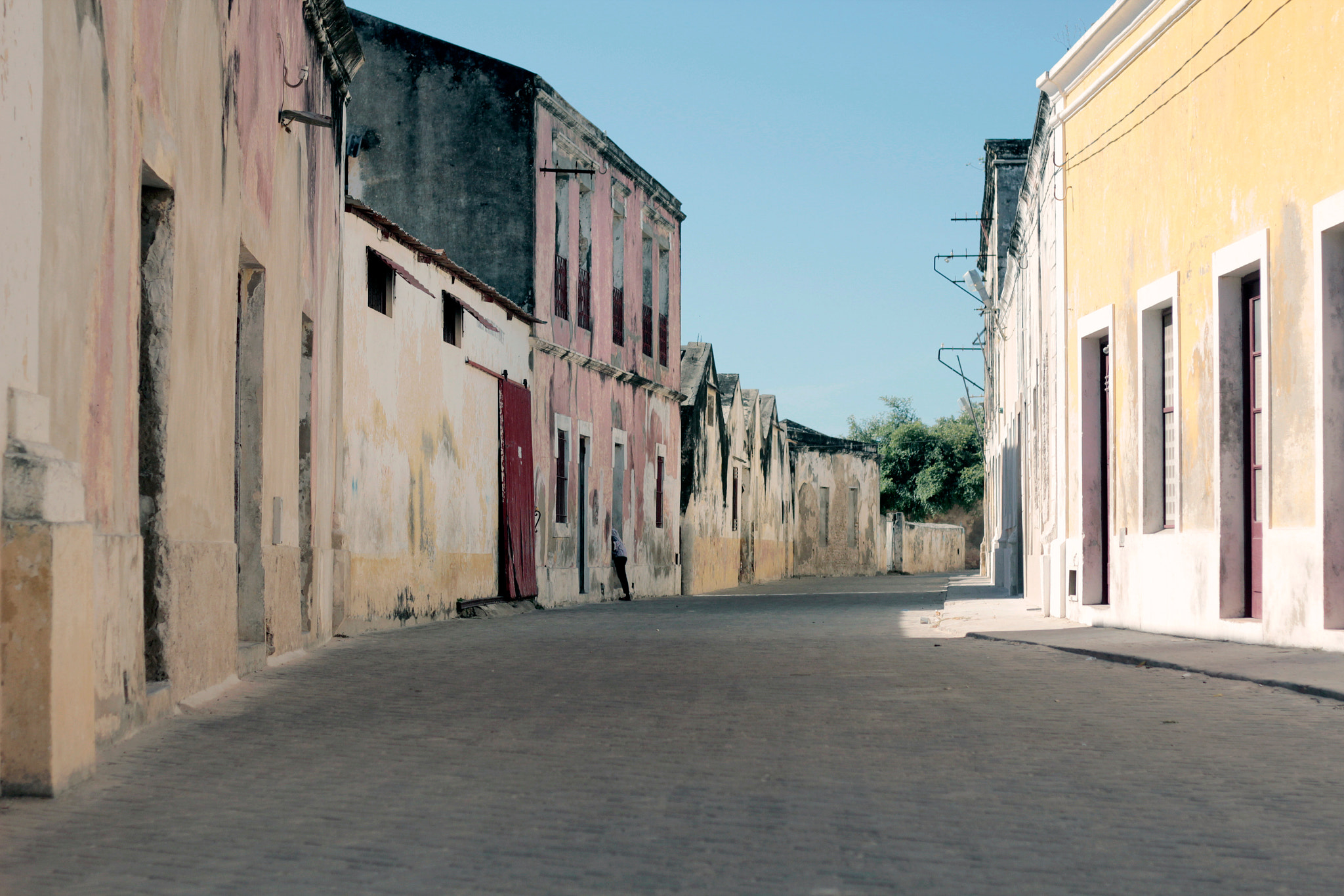 Canon EF 50mm F1.8 II sample photo. Ilha street photography