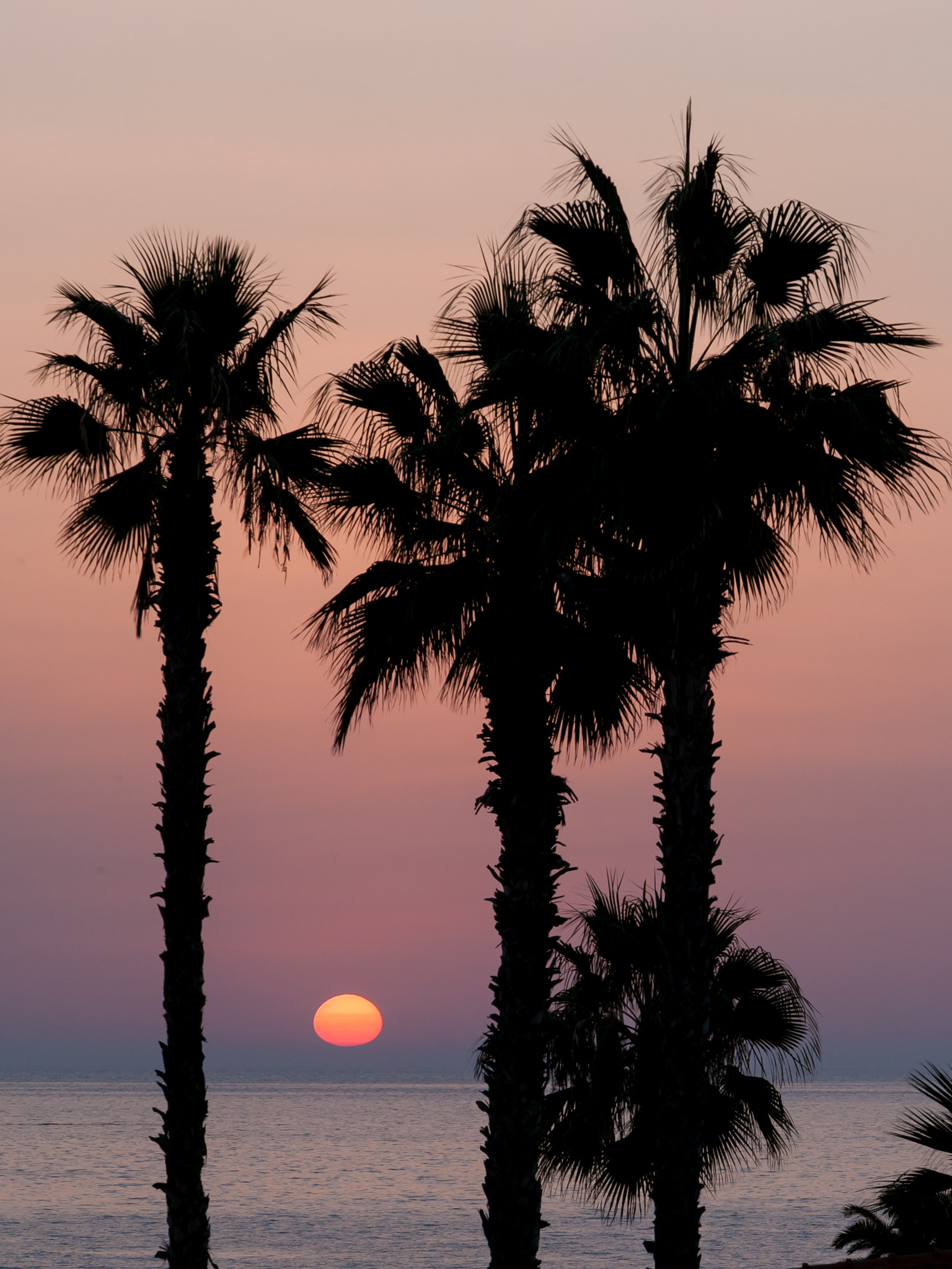 Canon EF 70-200mm F2.8L IS USM sample photo. Sunset over crete, greece photography