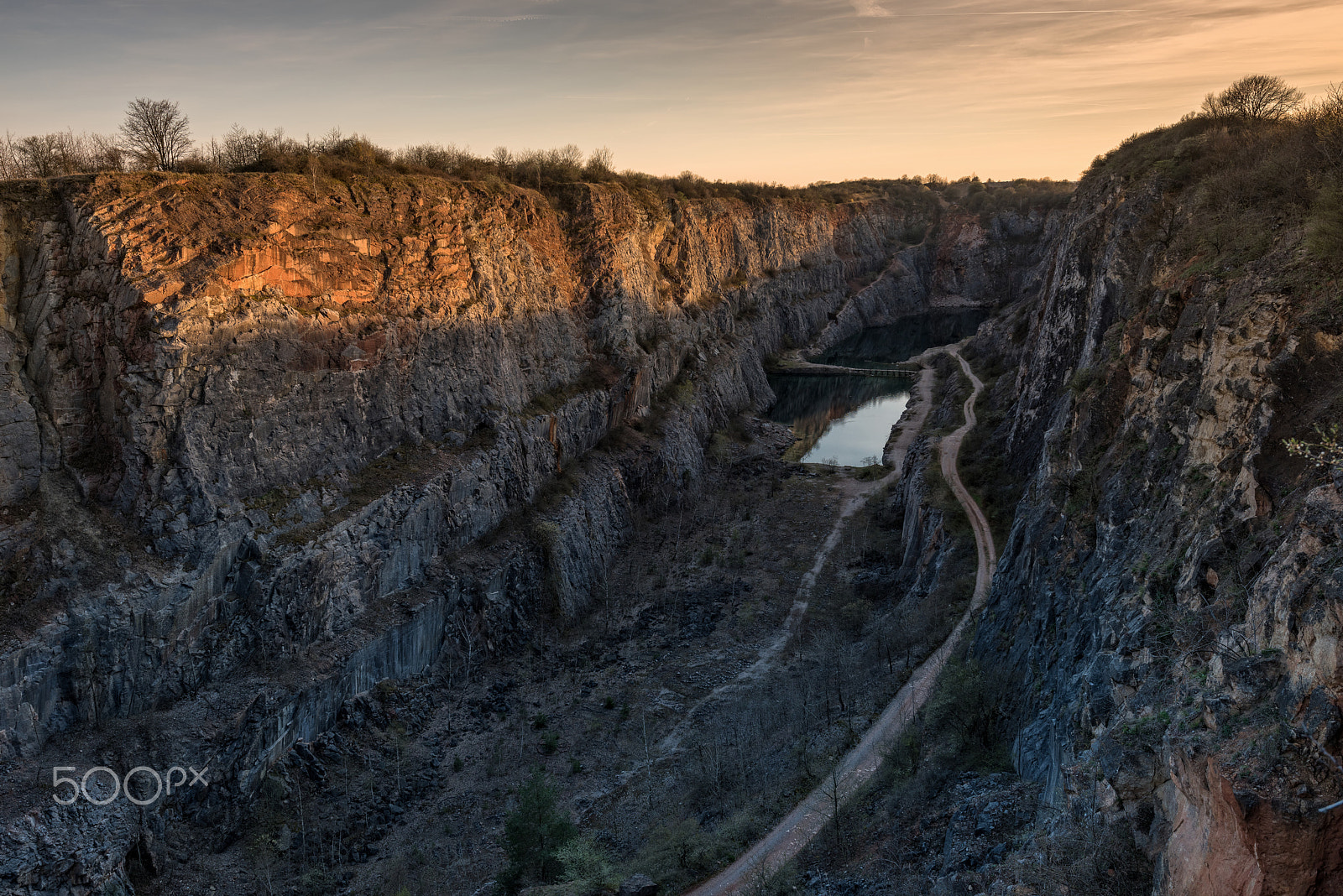 Nikon D810 + Nikon AF-S Nikkor 16-35mm F4G ED VR sample photo. Mine "america" photography