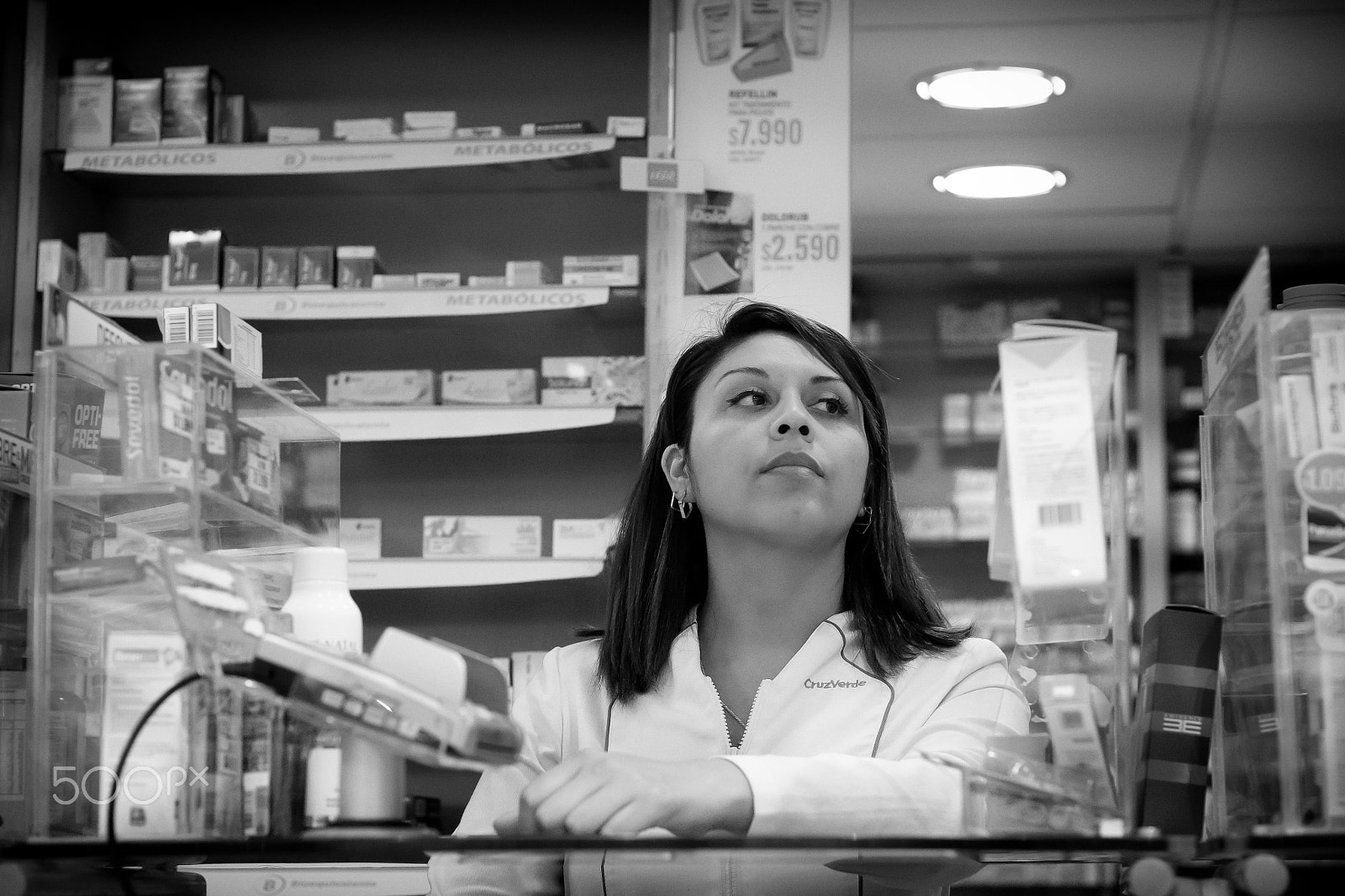 Fujifilm X-T1 sample photo. Drug store girl photography