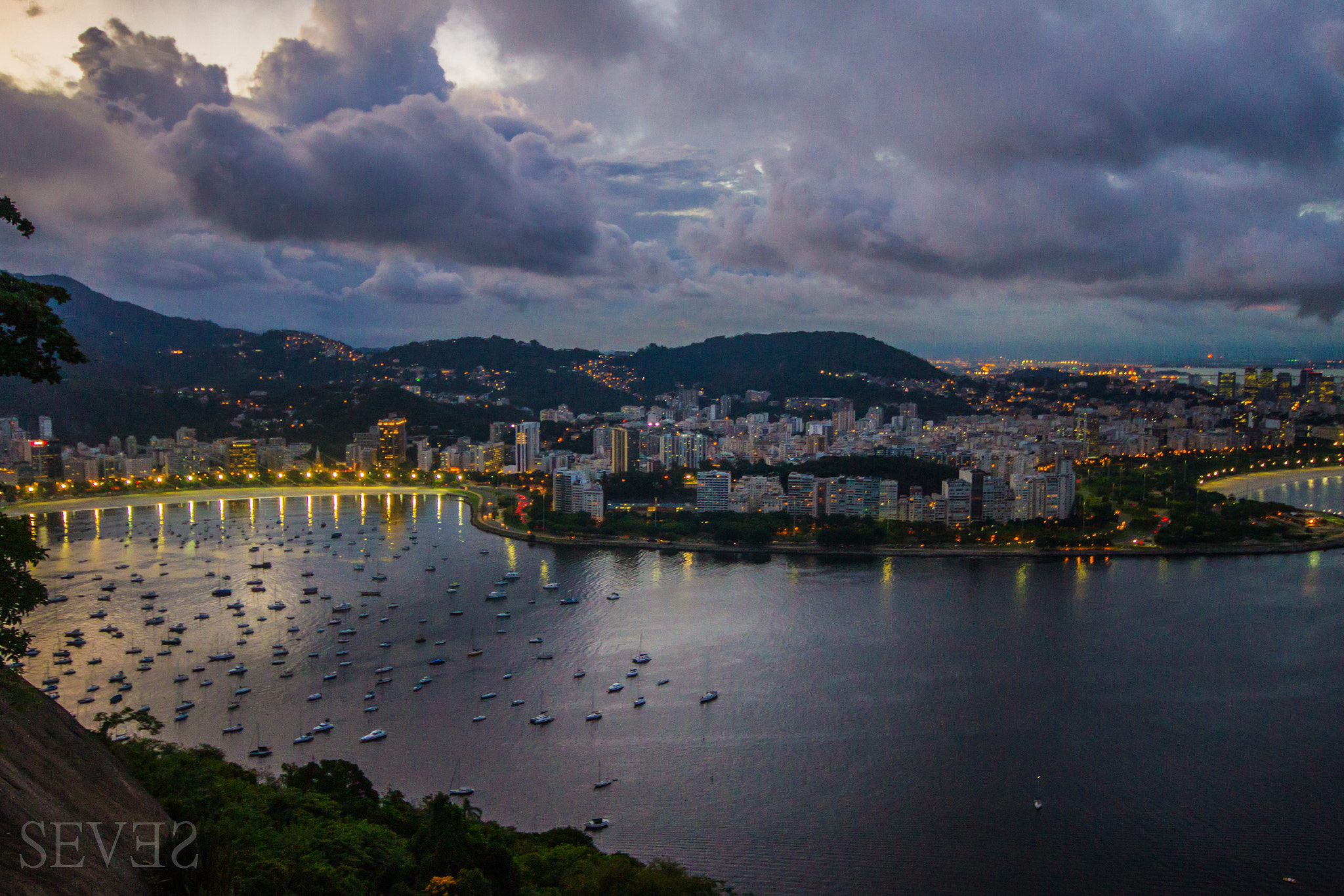 Canon EOS 7D + Sigma 10-20mm F4-5.6 EX DC HSM sample photo. Río de janeiro  photography