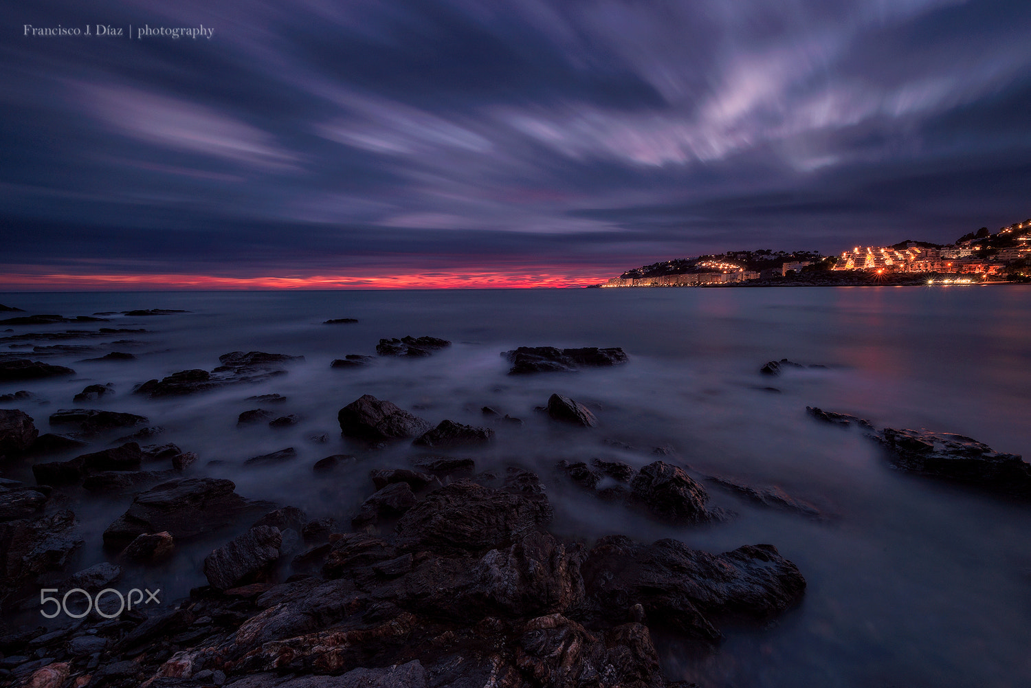 Nikon AF-S Nikkor 14-24mm F2.8G ED sample photo. A long sunset photography