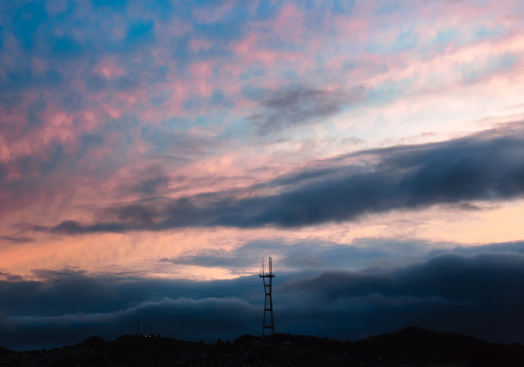 Nikon D3300 + Sigma 35mm F1.4 DG HSM Art sample photo. San francisco sutro tower at sunset photography