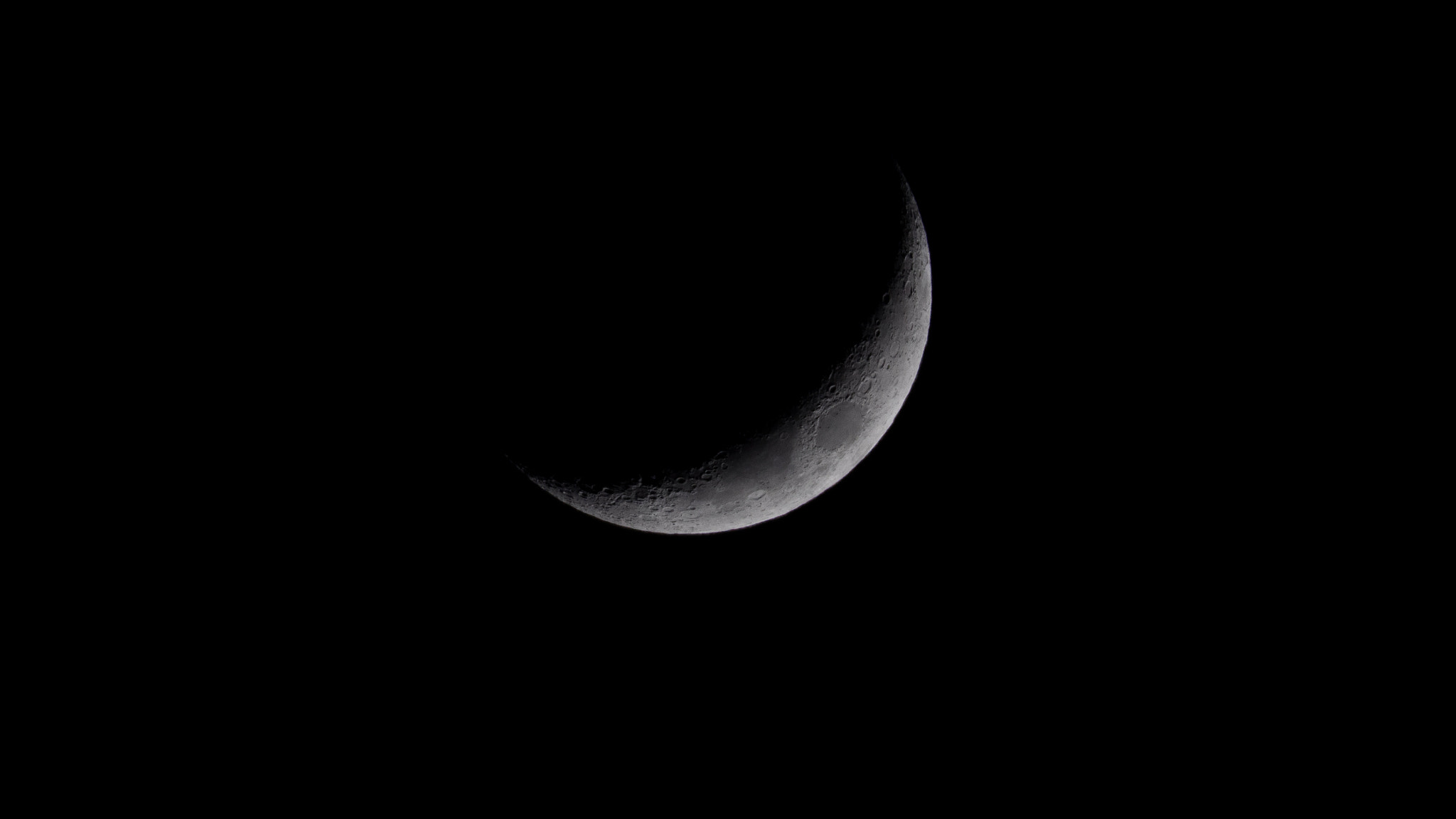 150-600mm F5-6.3 DG OS HSM | Sports 014 sample photo. Moon photography