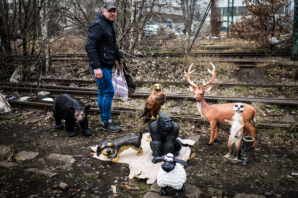 Olympus OM-D E-M10 II sample photo. Swiebodzki marketplace photography