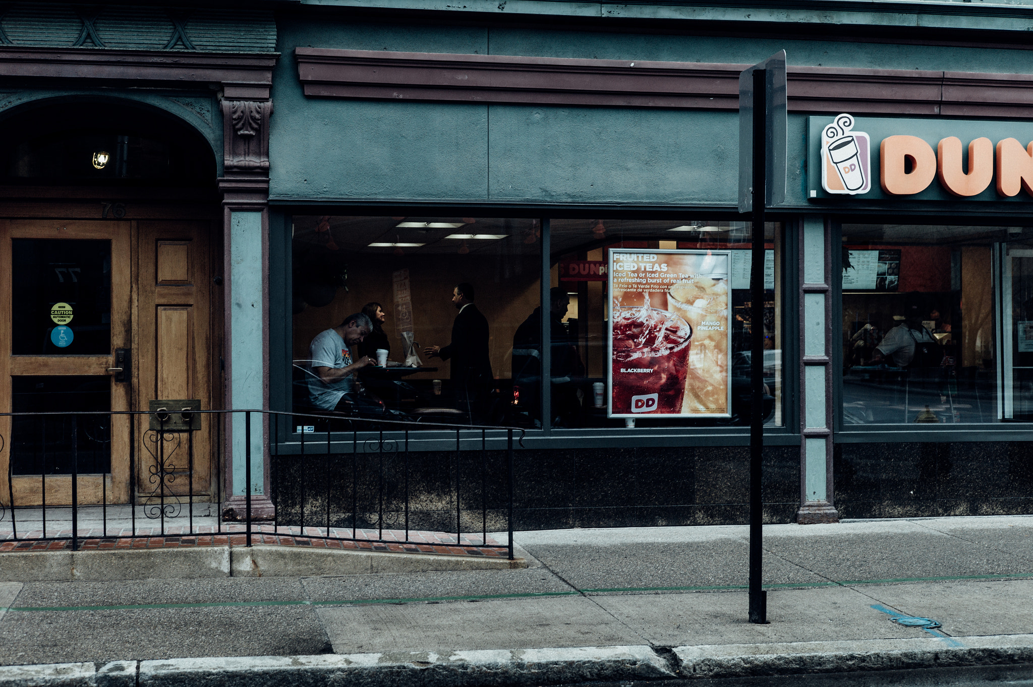 Leica M9 + Summicron-M 50mm f/2 (III) sample photo. Fruity photography