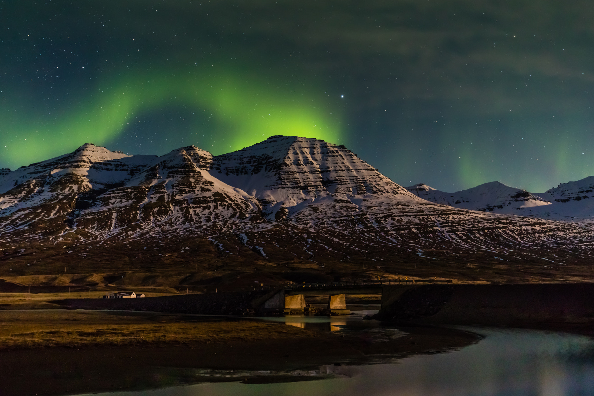 Canon EF 16-35mm F4L IS USM sample photo. Iceland-stöðvarfjörður-northern lights and full moon photography