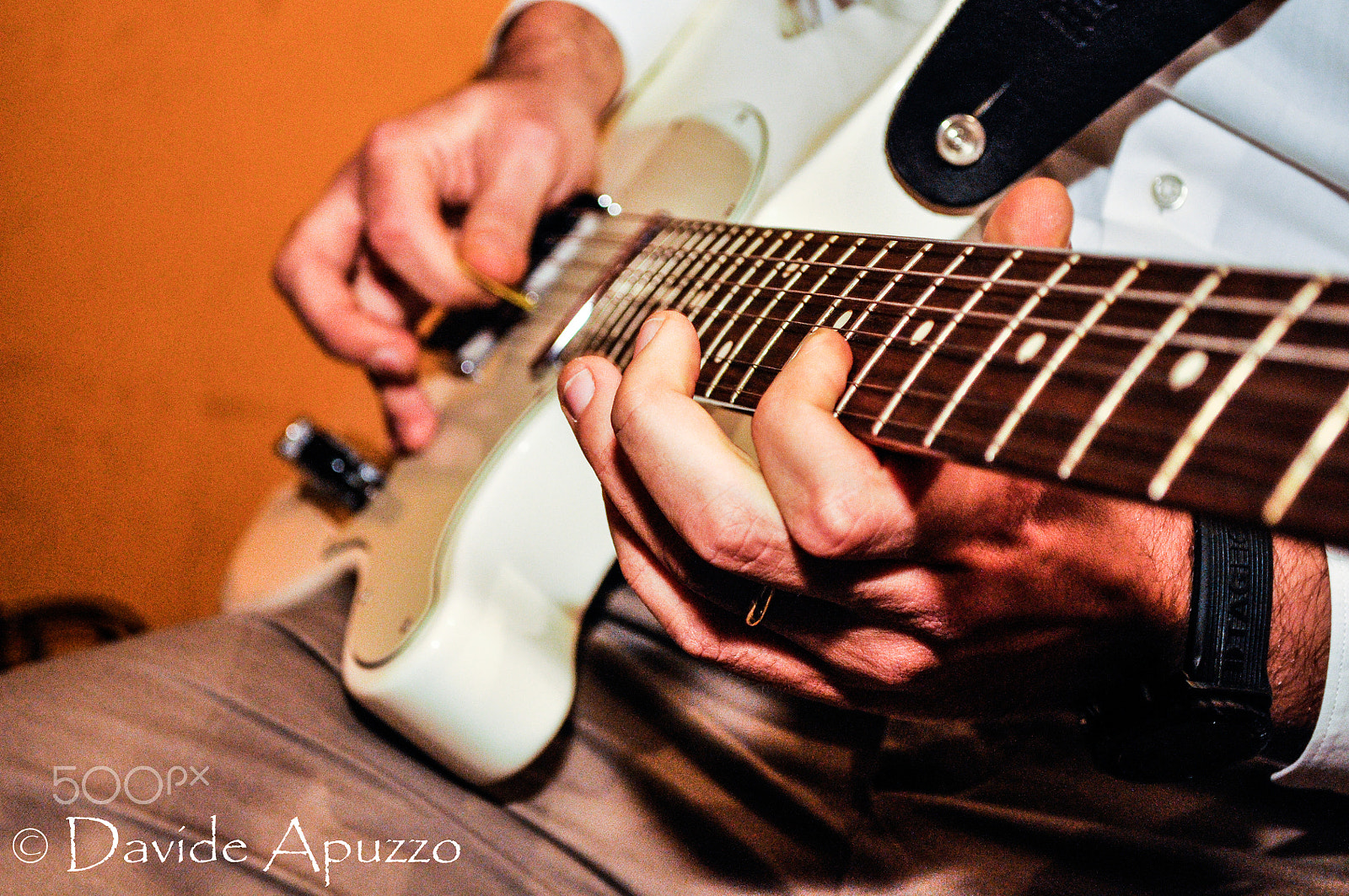 Nikon D90 sample photo. Suburb of music photography