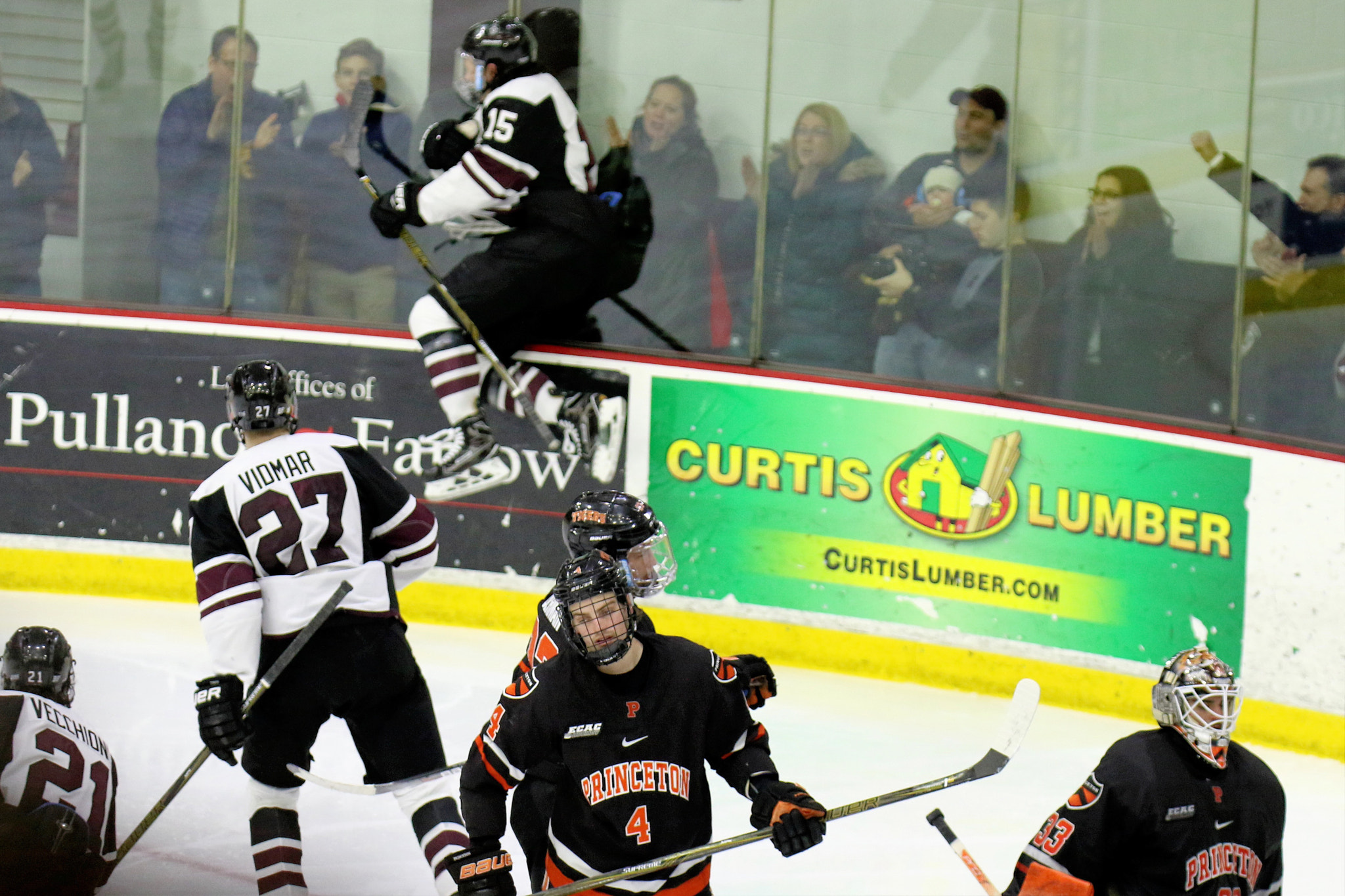 Canon EOS 7D Mark II sample photo. Princeton
1
15-15-3

union
4
24-8-3

friday, march 10, 2017

non-conference game
ecac... photography