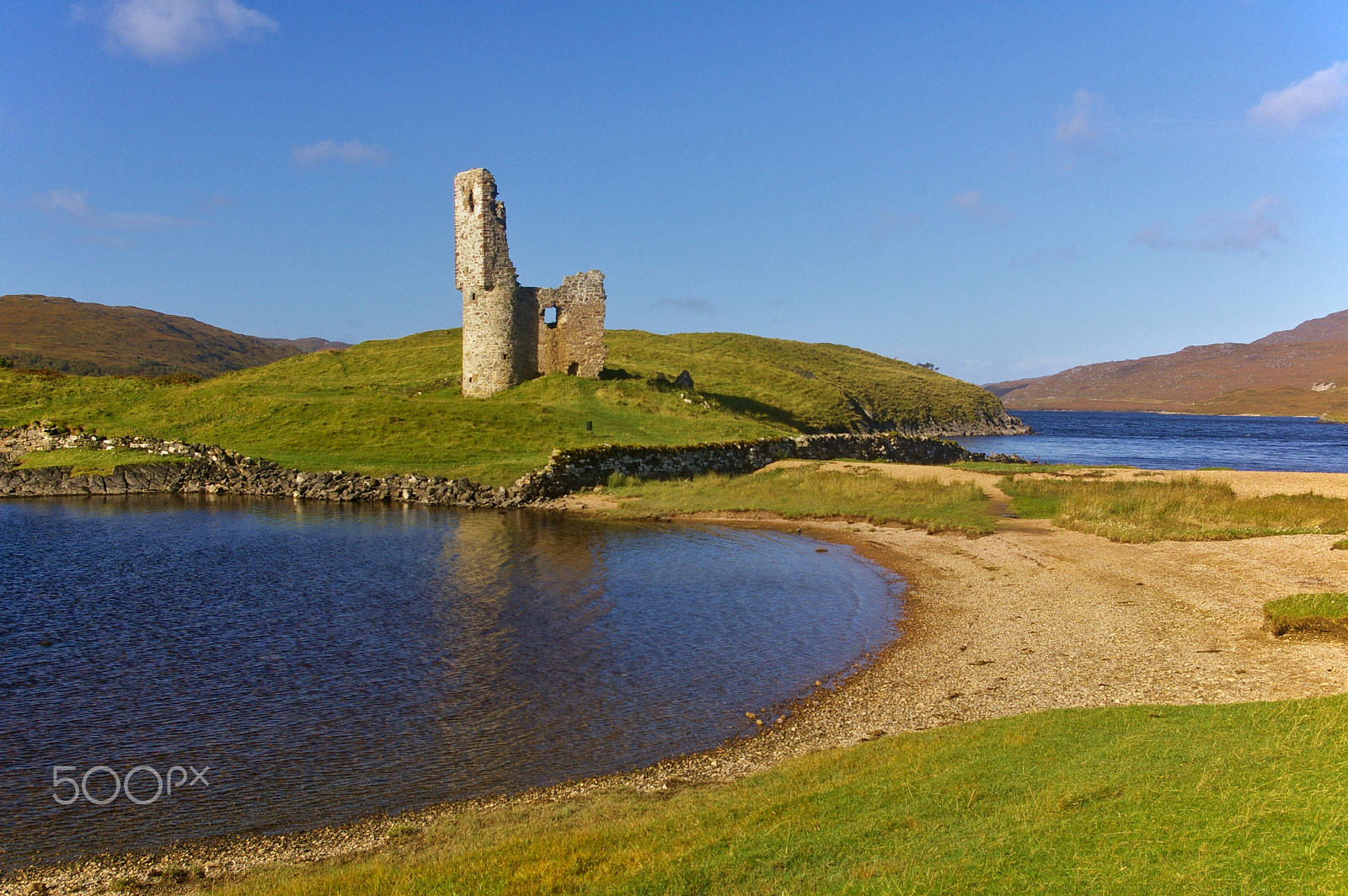 Pentax K100D sample photo. Ardvreck castle photography