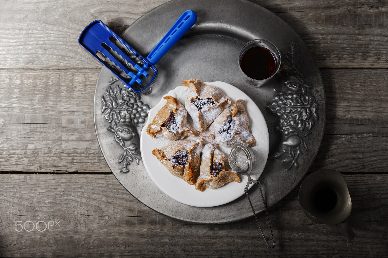 Canon EF 100mm F2.8 Macro USM sample photo. Jewish pastry hamantaschen photography