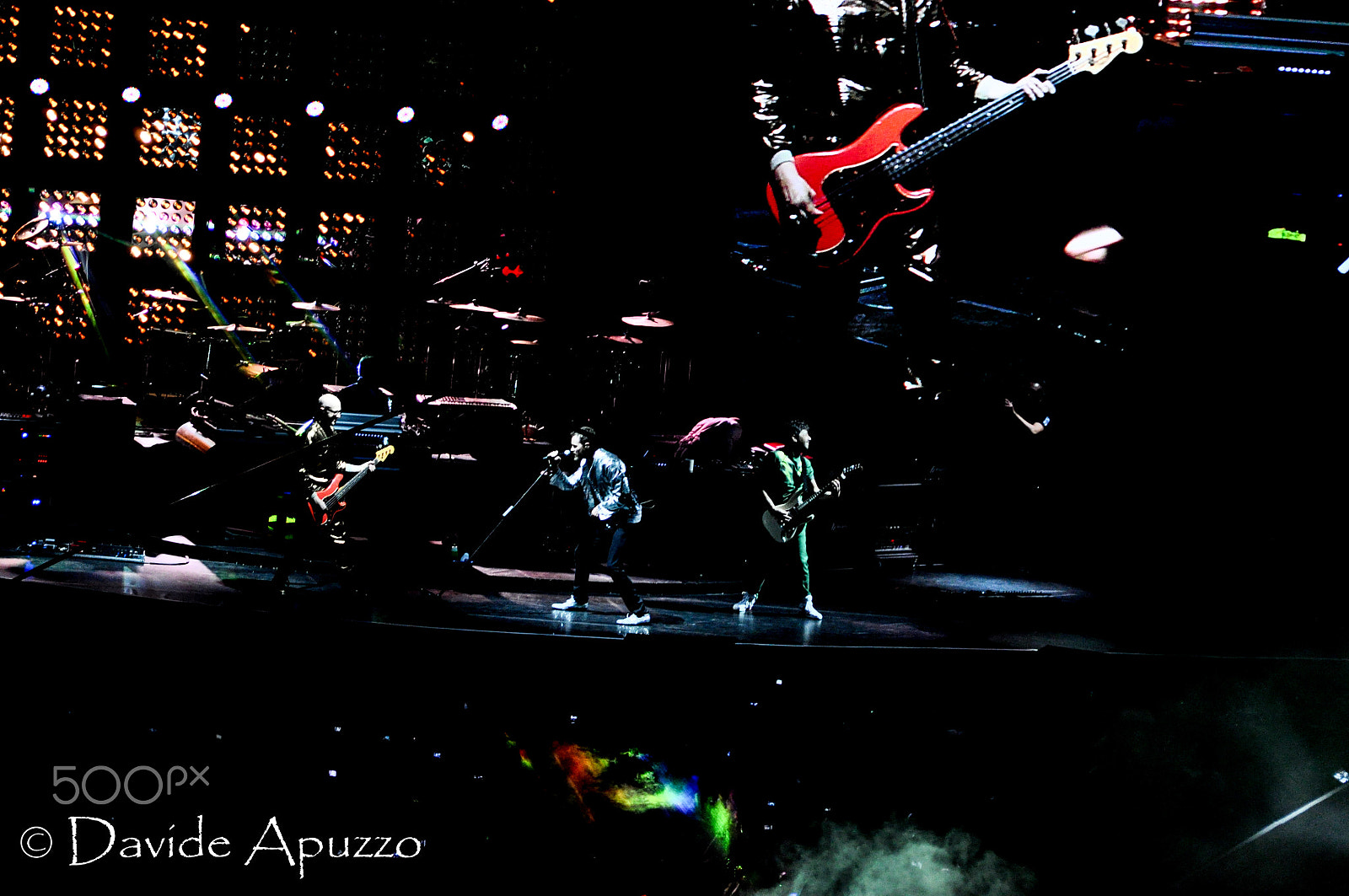 Sigma 70-300mm F4-5.6 APO DG Macro sample photo. Jovanotti @ palalottomatica photography