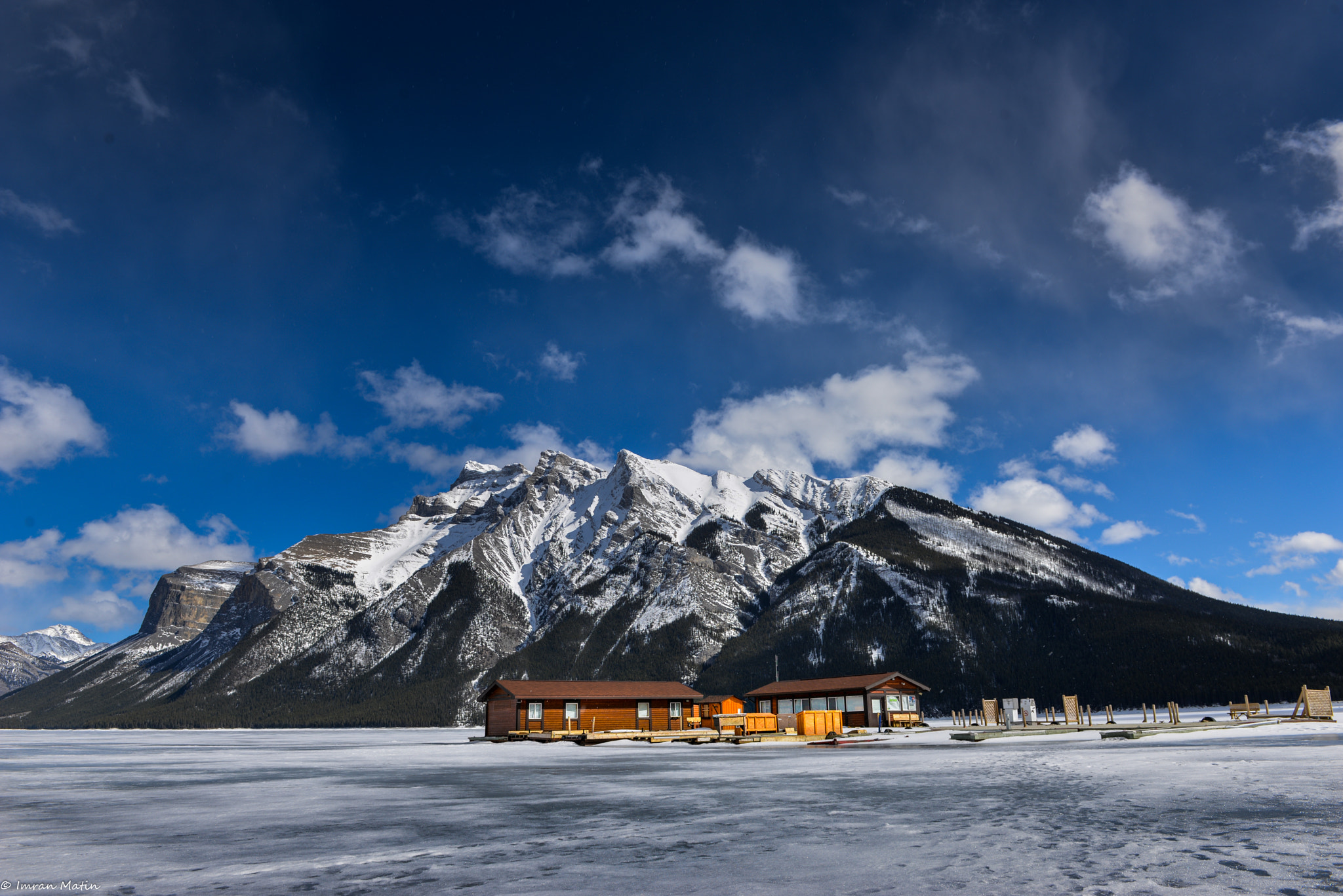 Nikon AF-S Nikkor 24-70mm F2.8G ED sample photo. Frozen lake minnewanka photography